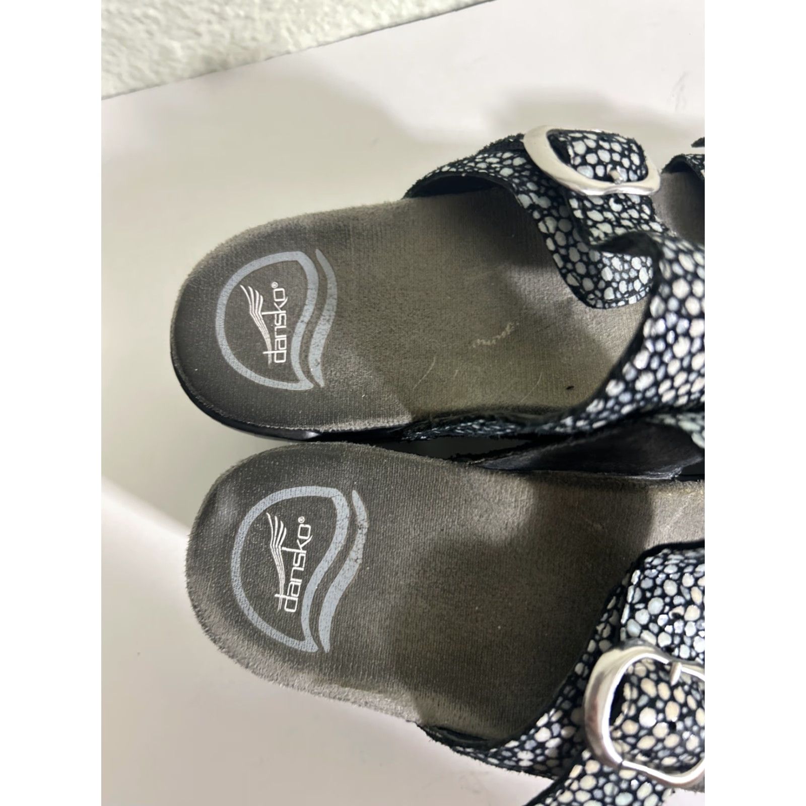 Dansko Dansko Sophie Sandals Black Dot Double Strap Womens EUR 37 US 6.5-7 Sandal Slidess Size US 7 / IT 37 - 5 Thumbnail