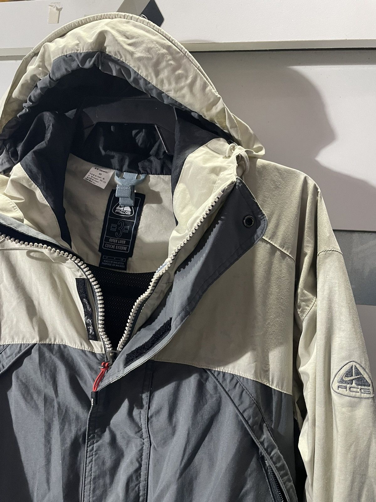 Vintage Vintage ACG jacket Hoodie brim Storm Fit Made In Malaysia Size US S / EU 44-46 / 1 - 1 Thumbnail