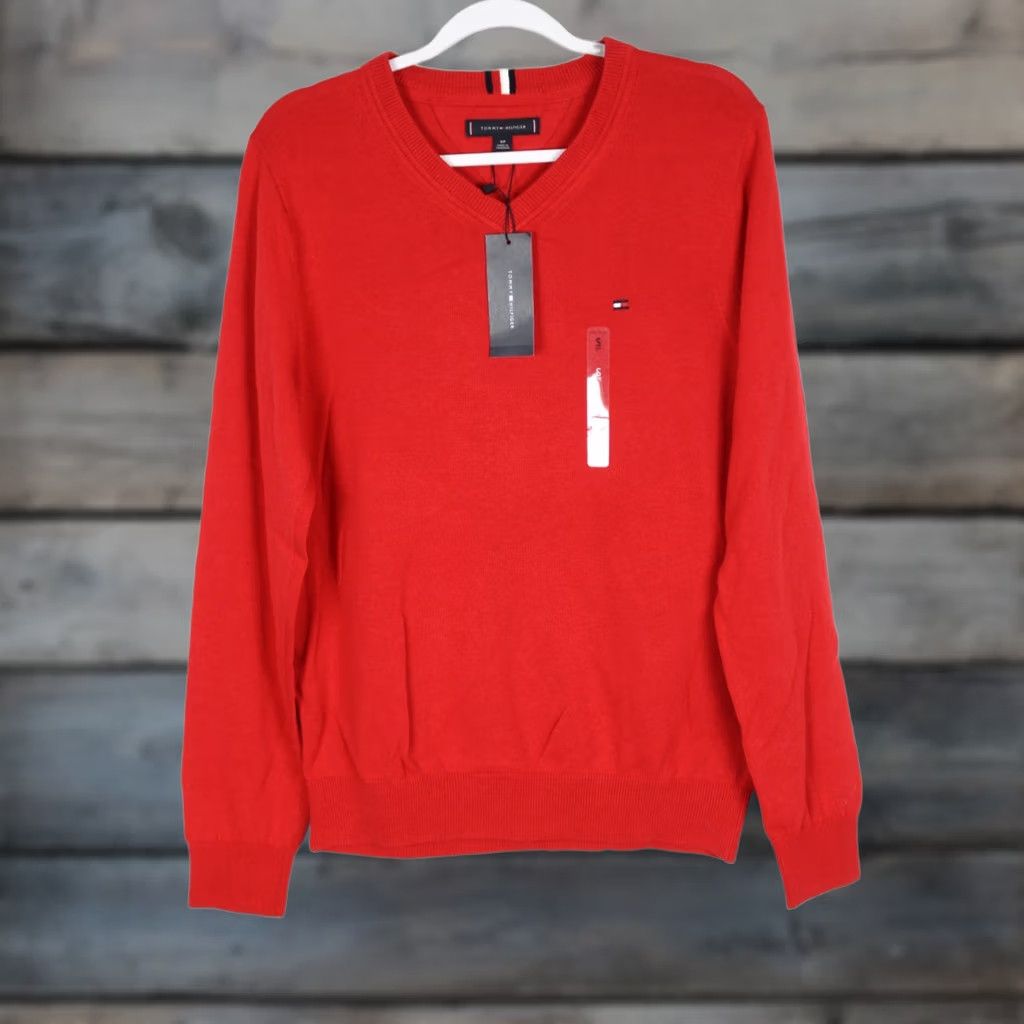 Tommy Hilfiger Tommy Hilfiger Men's V Neck Sweater Size Small Red 78JB660 600 Shirt Mens Small Red 600 Size US S / EU 44-46 / 1 - 1 Thumbnail