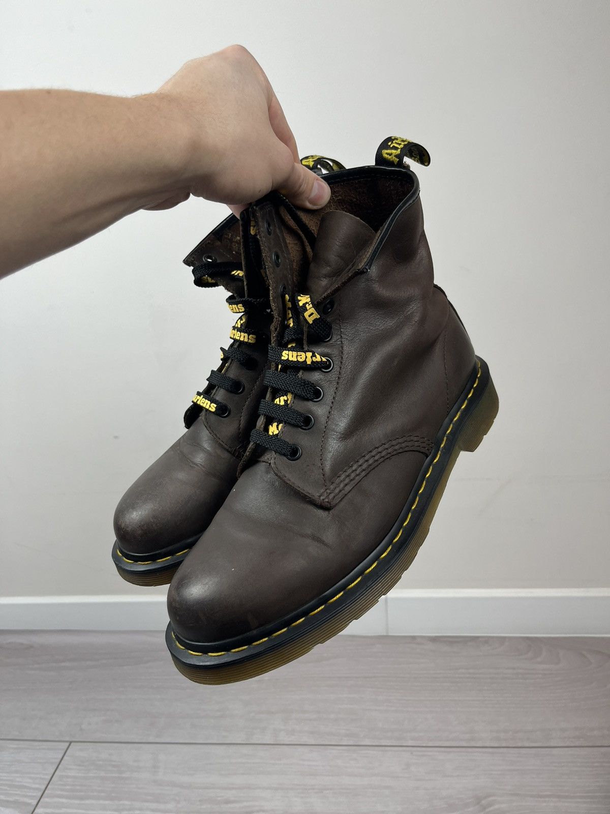 Dr. Martens Dr.Martens Brown Leather Hi Top Boots 10 US Size US 10 / EU 43 - 2 Thumbnail