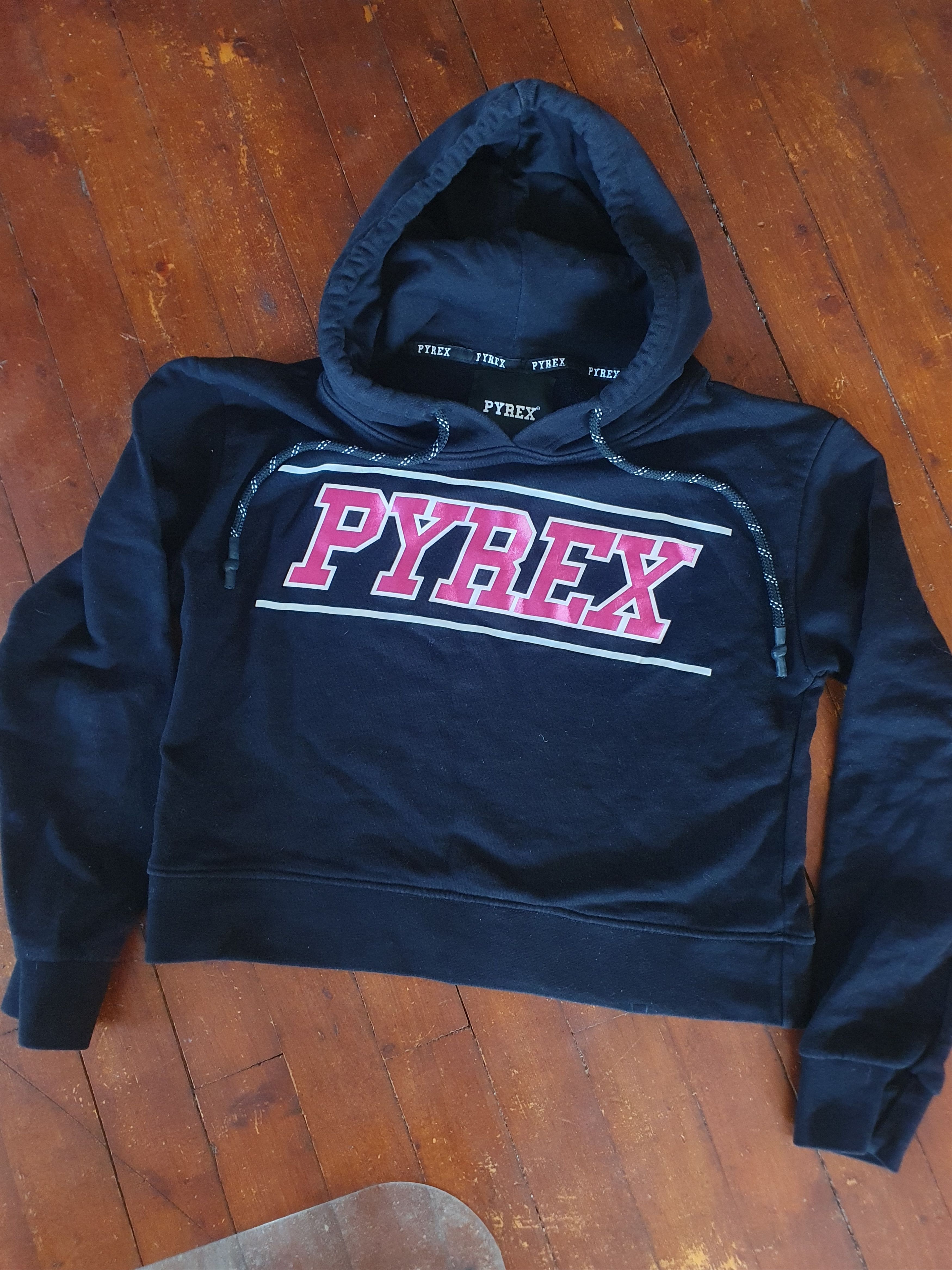 Pyrex Vision Pyrex Vision Big Logo Womans Hoodie Crop Top sz S Size S / US 4 / IT 40 - 3 Thumbnail