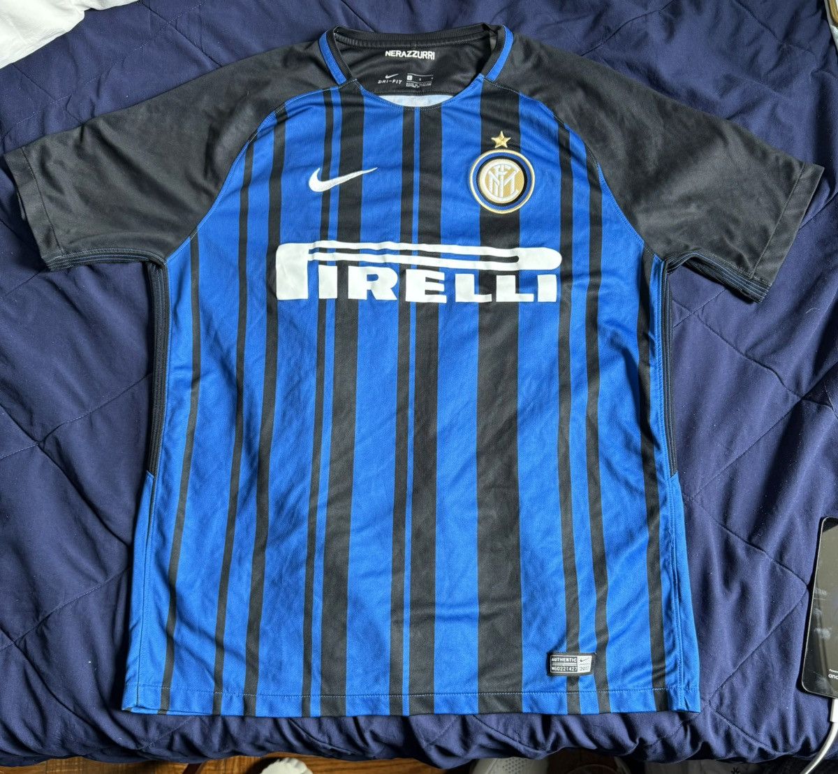 Nike Nike INTER MILAN home 2017 soccer Jersey L Nerazzurri Size US L / EU 52-54 / 3 - 1 Thumbnail