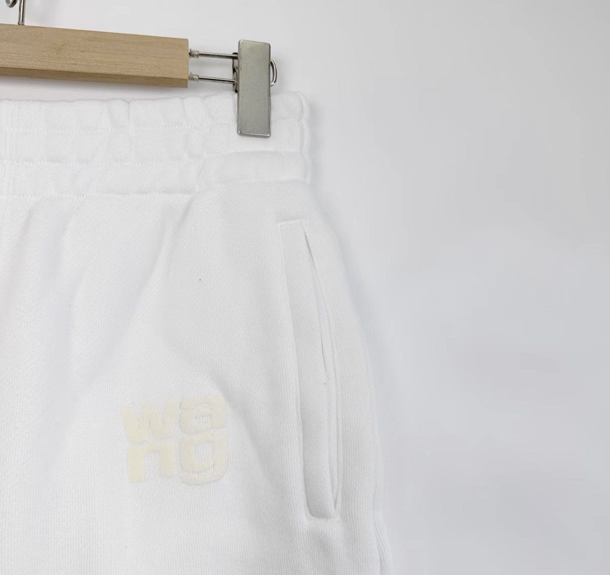 Alexander Wang Alexander Wang White Foam Logo Jogger Pants K12 Size 26" / US 2 / IT 38 - 4 Thumbnail