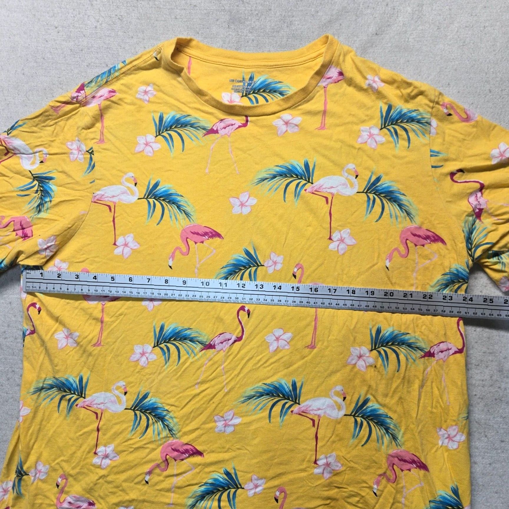 Vintage No Boundaries Shirt Women 2XL Yellow T-Shirt Short Sleeve Mock Neck Basic Casual Lightweight Stretch Comfort 92% Polyester 8% Spandex * Size XXL / US 16-18 / IT 52-54 - 3 Thumbnail
