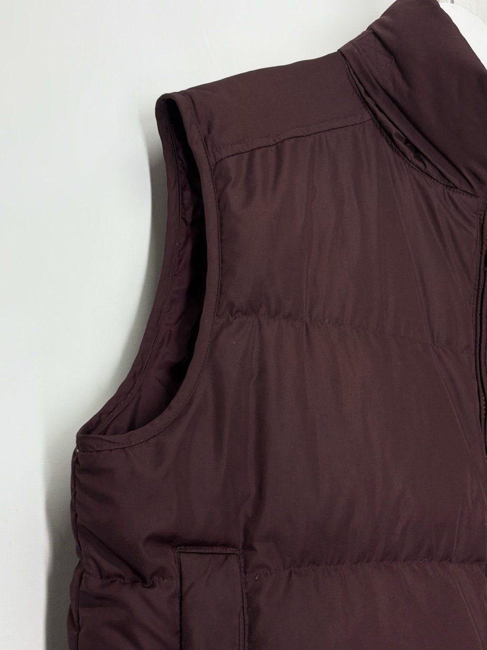 Nike 00s Vintage Nike Brown with Cherry Shade Down Puffer Vest Size US L / EU 52-54 / 3 - 8 Thumbnail