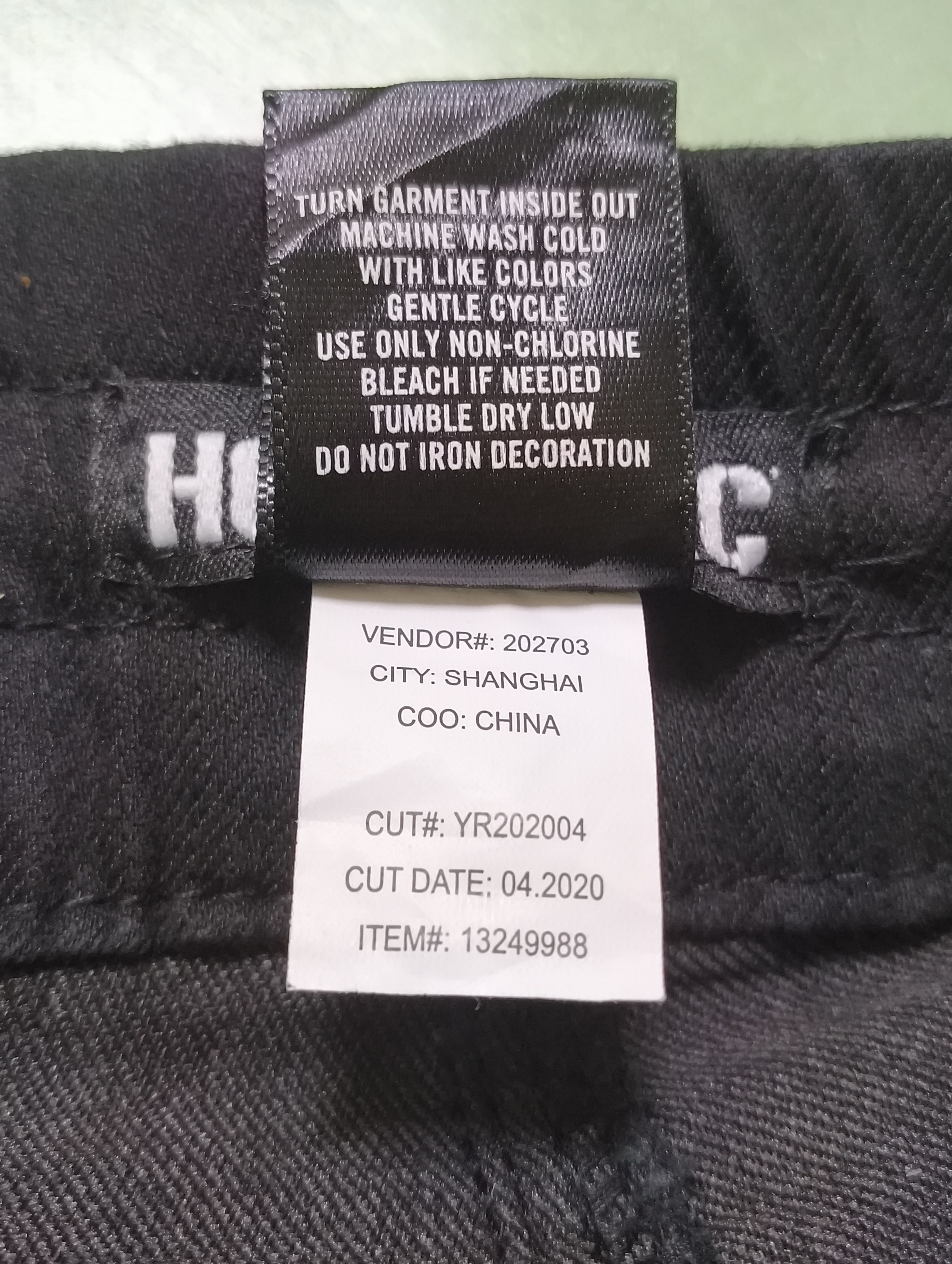 Hot Topic Hot Topic Men’s Black Punk Gothic Cargo Pants Size US 35 - 10 Thumbnail