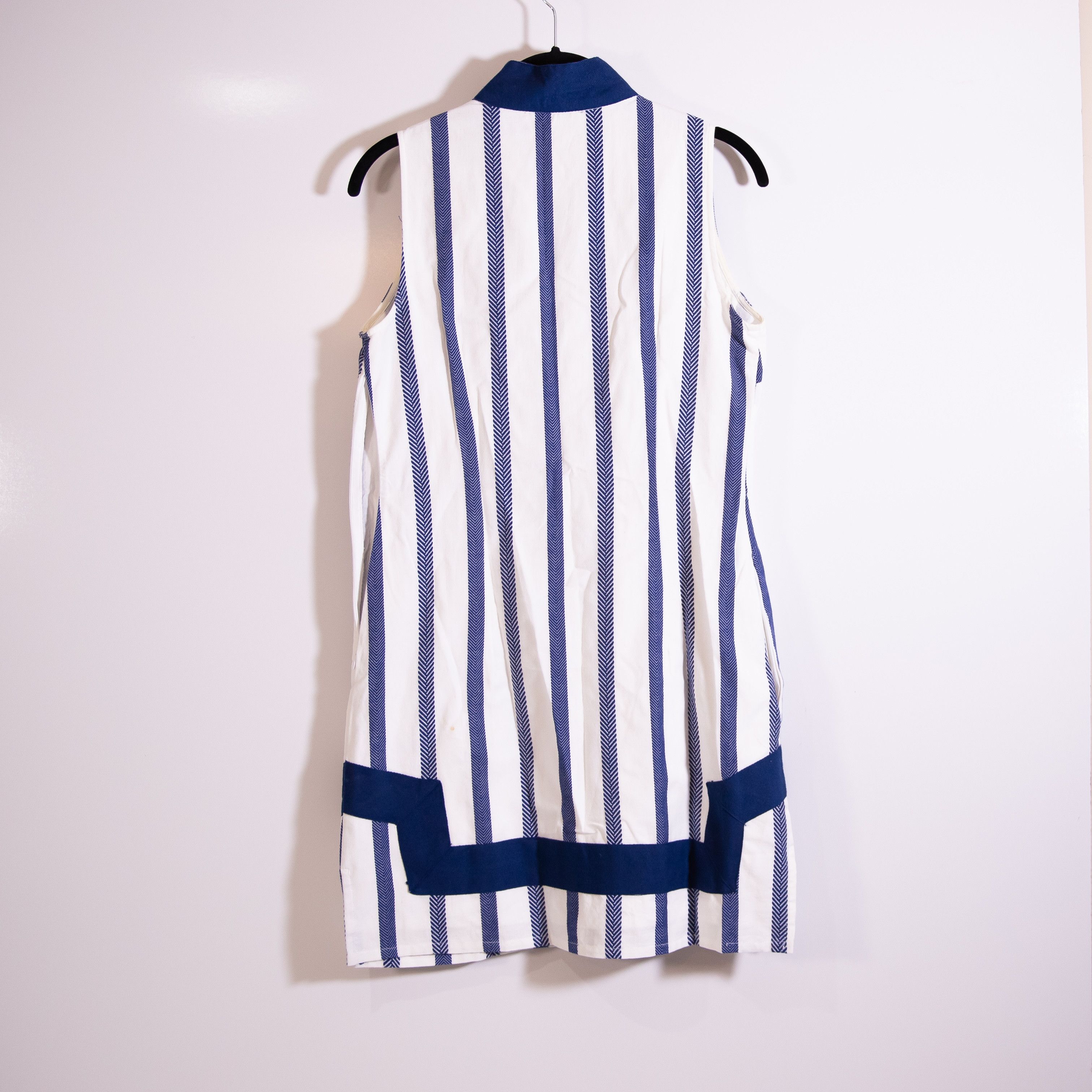 Other Sail To Sable Sleeveless Classic V Neck Size XS / US 0-2 / IT 36-38 - 4 Thumbnail
