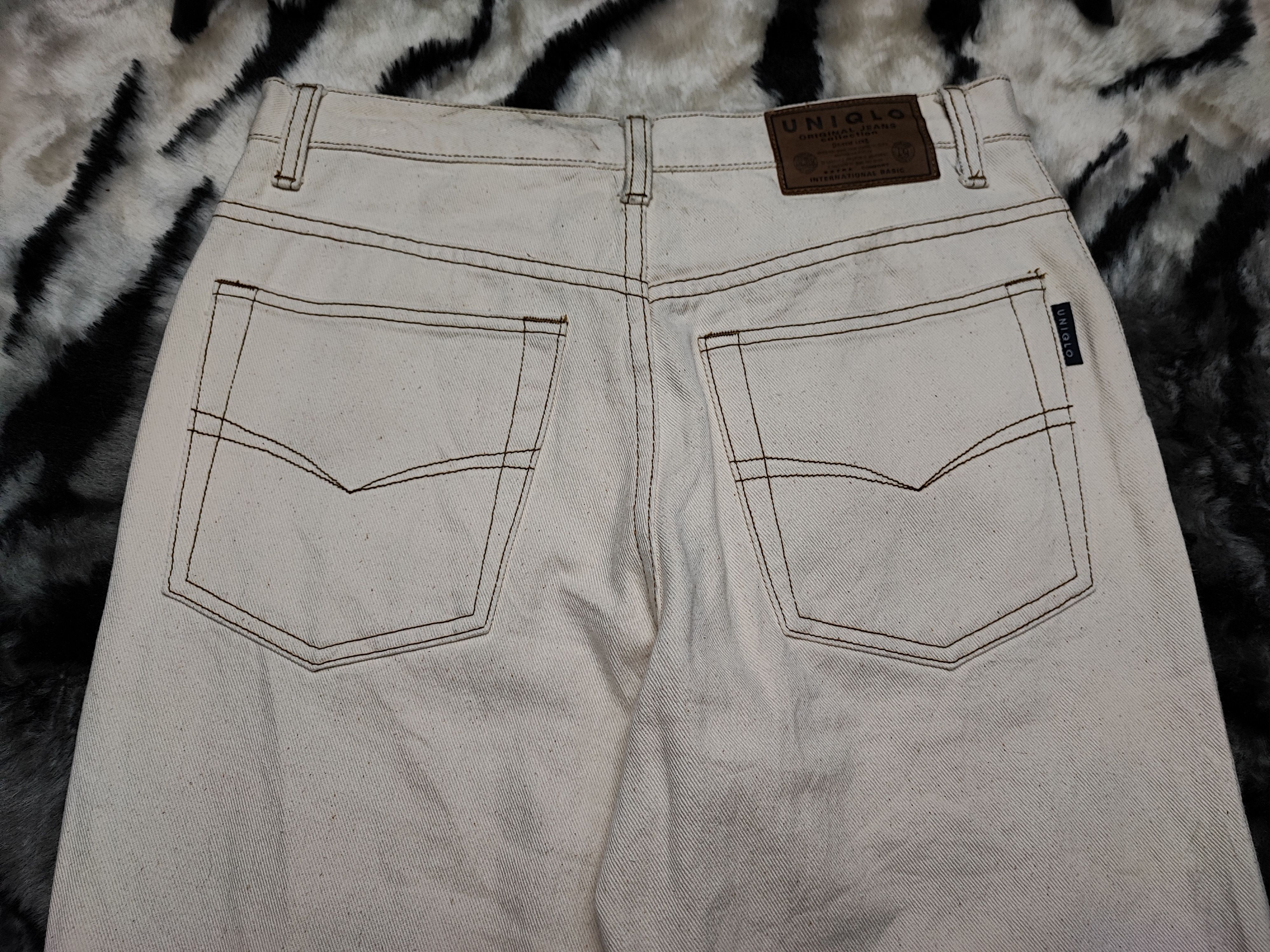 Japanese Brand × Uniqlo × Vintage Vintage Japanese Uniqlo Jeans Size US 31 - 17 Thumbnail