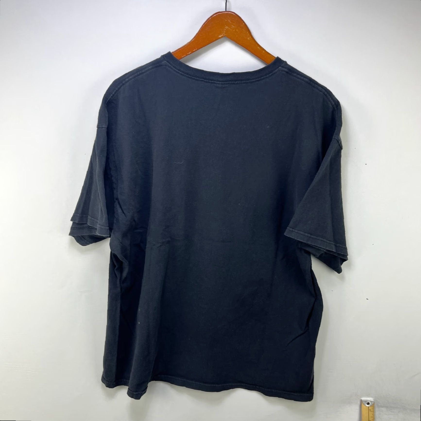 Vintage VINTAGE Tiger Animal Nature Faded T Shirt 2XL 90s Nature Mens Black Cotton Crew Neck Short Sleeve Vintage 90s Tigers All Seasons Summer Spring Fall Size US XXL / EU 58 / 5 - 6 Thumbnail