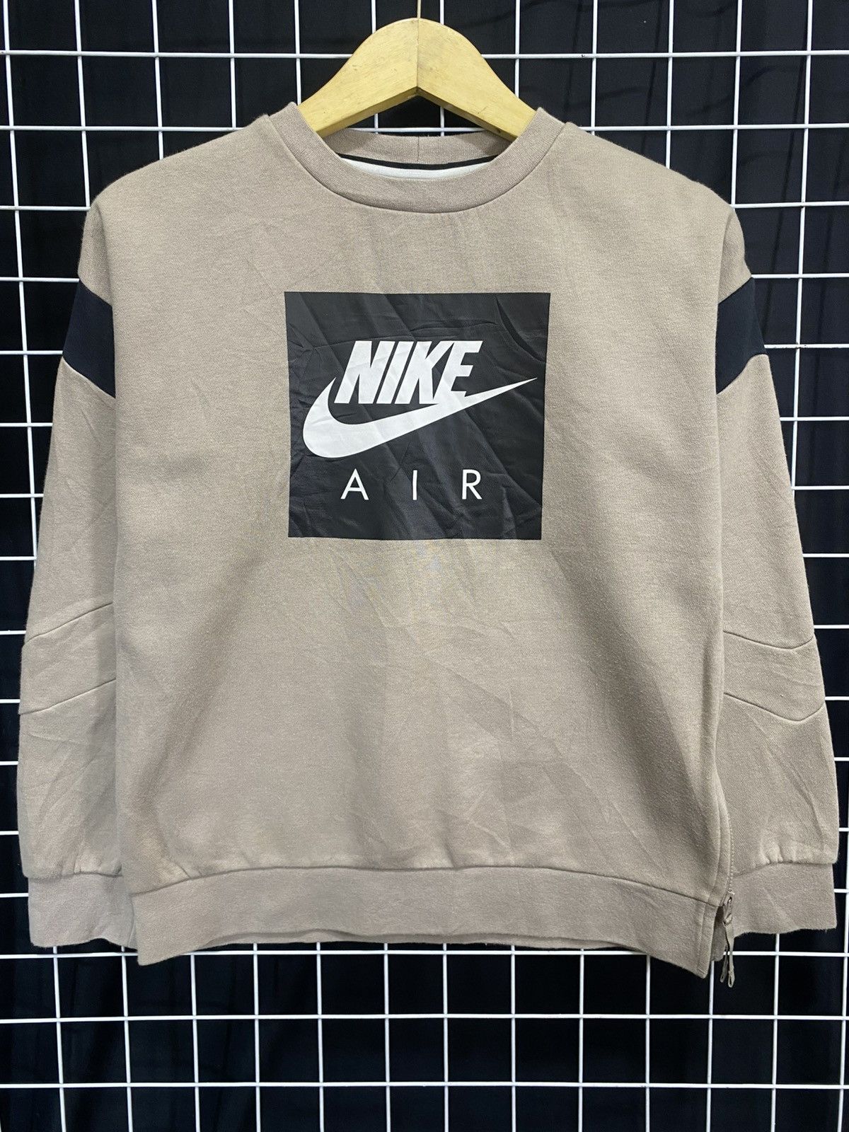 Nike NIKE AIR KID/JUNIOR SWEATSHIRT Size US XS / EU 42 / 0 - 1 Thumbnail