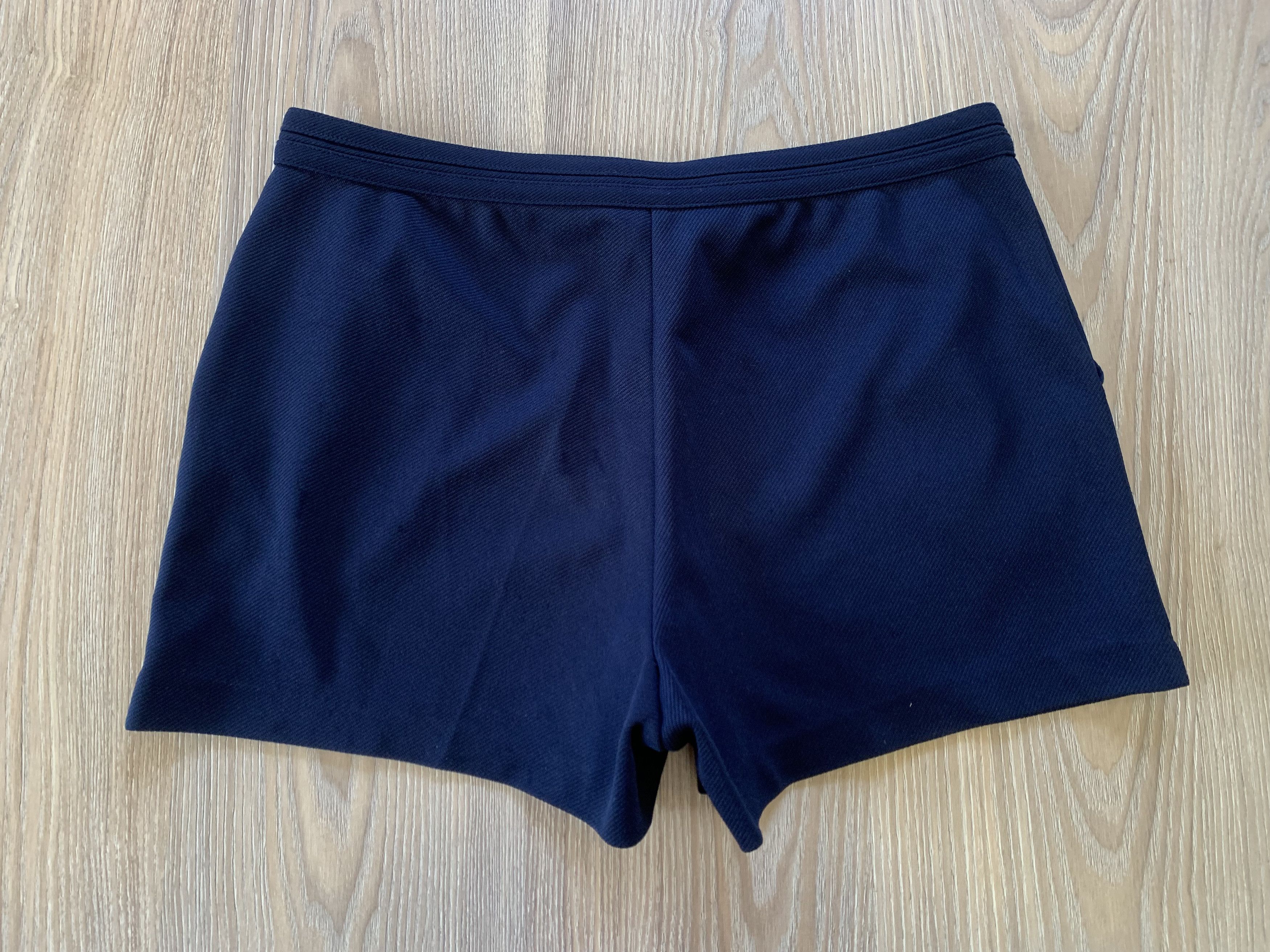 Sergio Tacchini Rare Sergio Tacchini Men's Vintage Navy Blue Shorts 80s Size US 34 / EU 50 - 3 Thumbnail