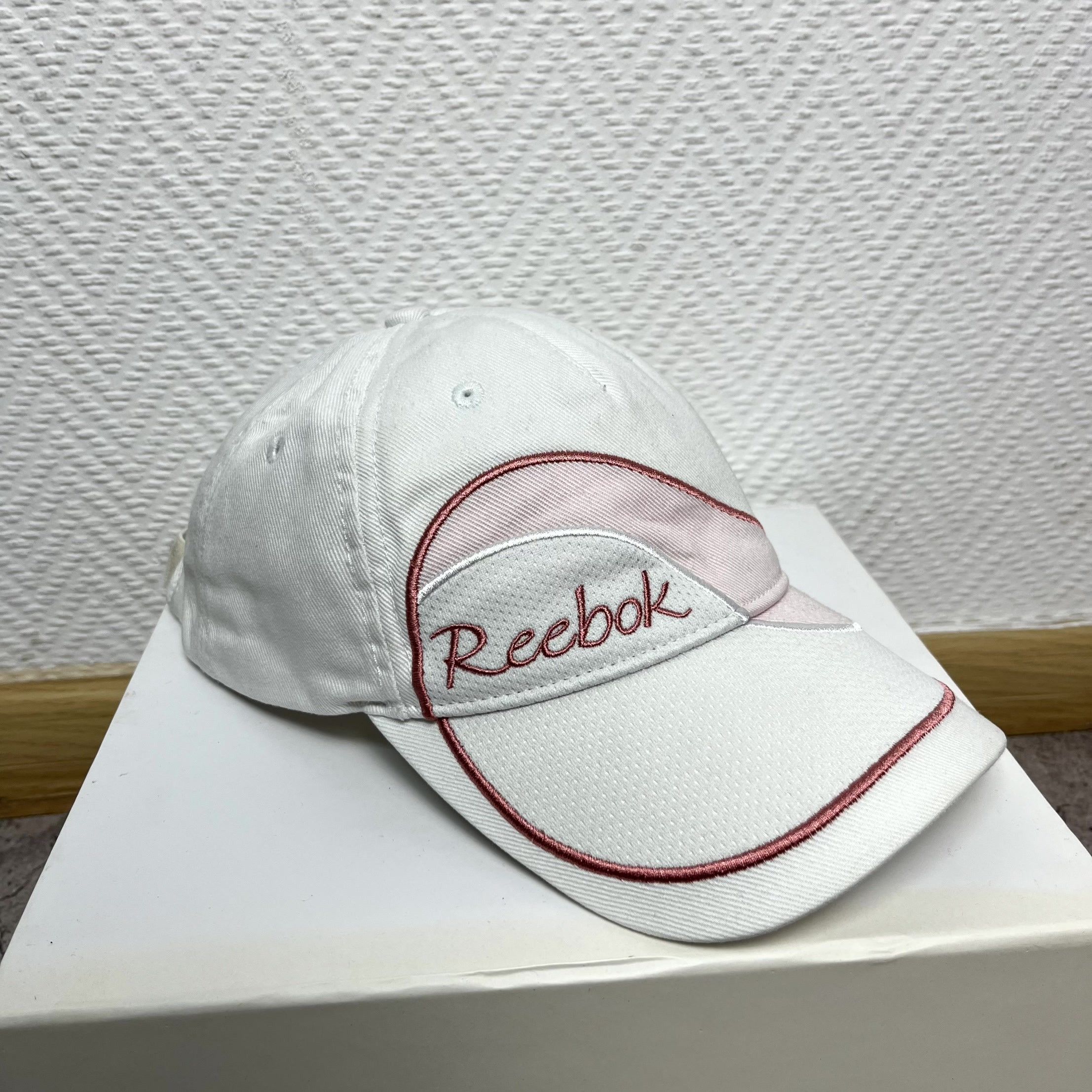 Reebok Y2K Reebok White Cap Snapback One Size Size ONE SIZE - 6 Thumbnail