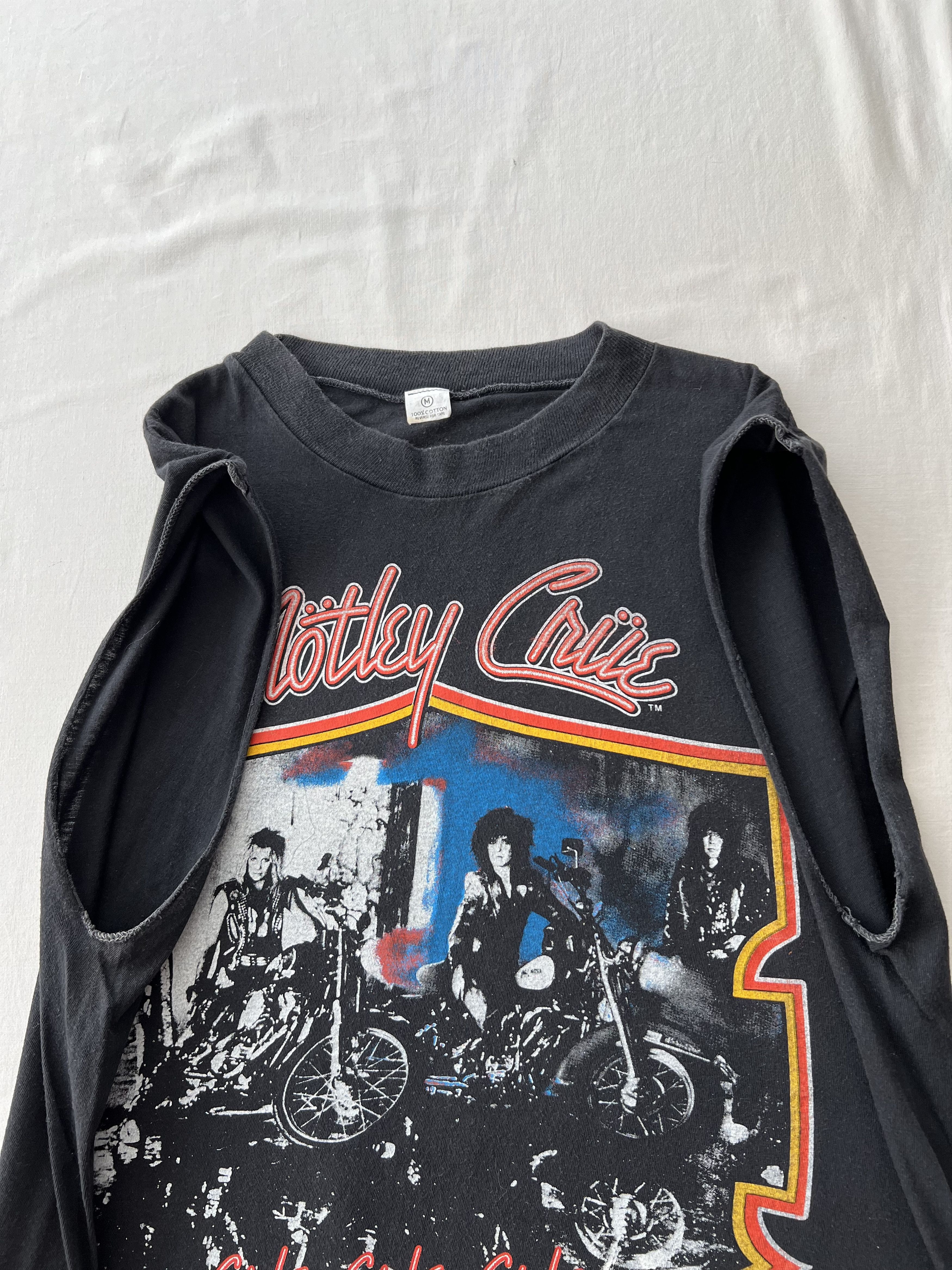 Band Tees Vintage 1987 Motley Crue Girls Girls Girls Black Sleeveless Size US M / EU 48-50 / 2 - 7 Thumbnail