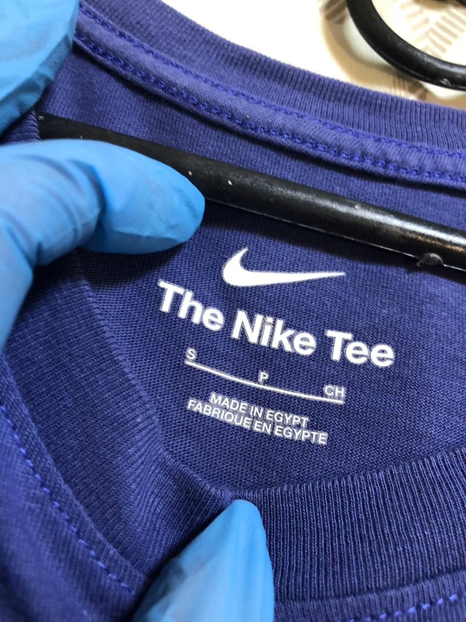 Nike Nike Liverpool FC Shirt Center Logo Short Sleeve Men Size US S / EU 44-46 / 1 - 2 Thumbnail
