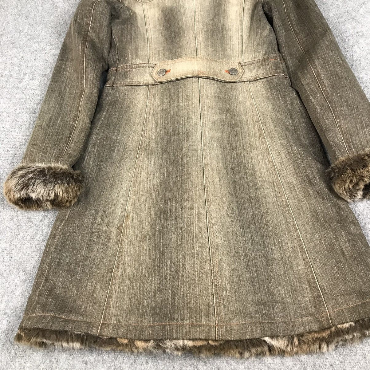 Burberry BURBERRY DENIM FUR STYLE LONG JACKET Size XS / US 0-2 / IT 36-38 - 10 Thumbnail