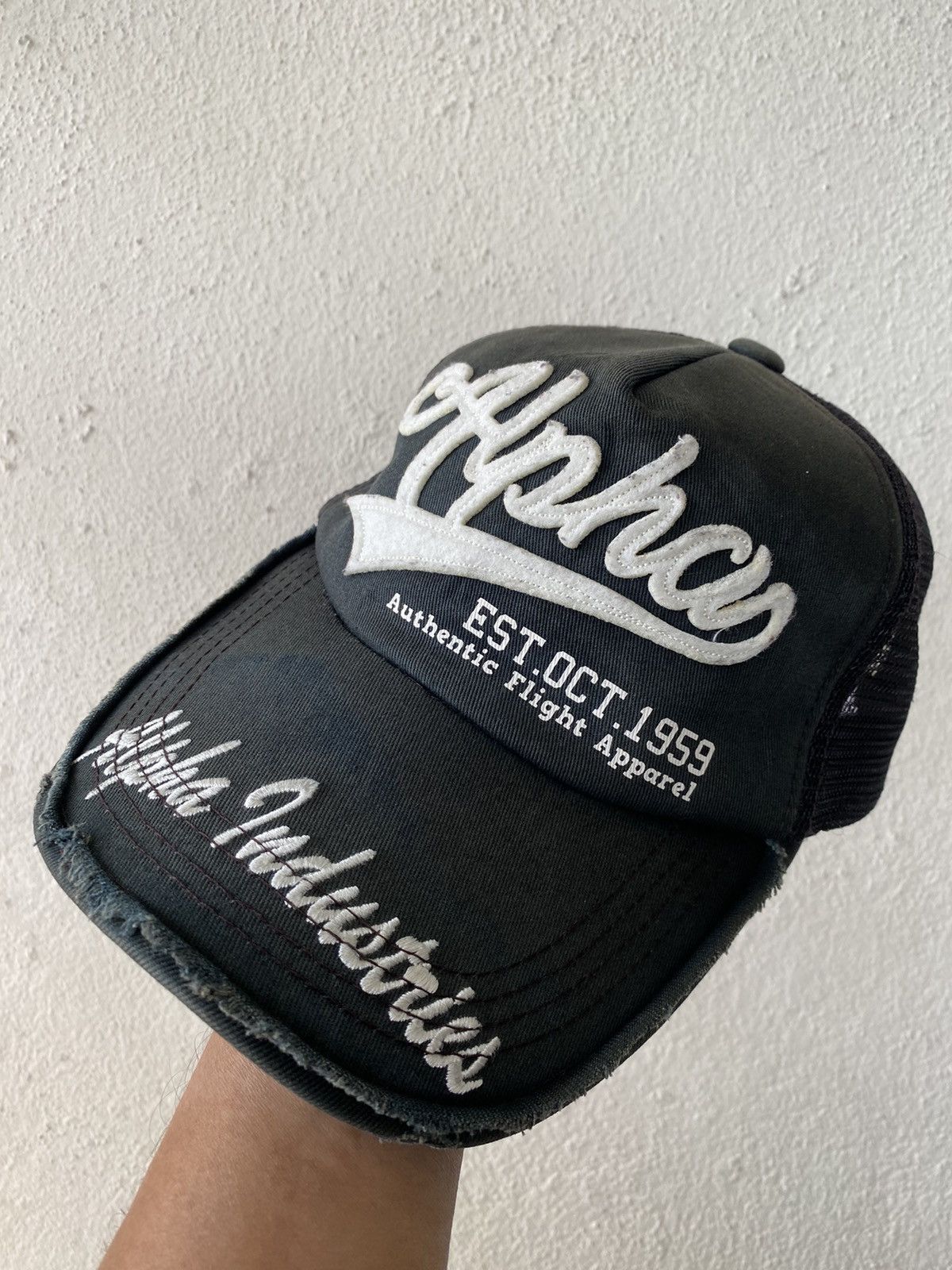 Alpha Industries × Avirex Alpha Industries Distress Military Army Cap Trucker Hat Size ONE SIZE - 1 Thumbnail