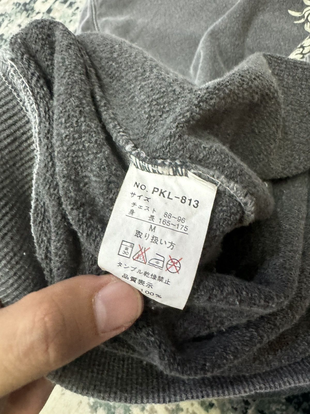 Vintage DISTRESSED SUN FADED DESTROYED PIKO SWEATSHIRT Size US M / EU 48-50 / 2 - 8 Thumbnail