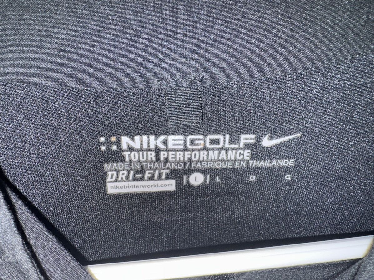 Nike Black Nike Golf quarter zip Size US L / EU 52-54 / 3 - 4 Thumbnail