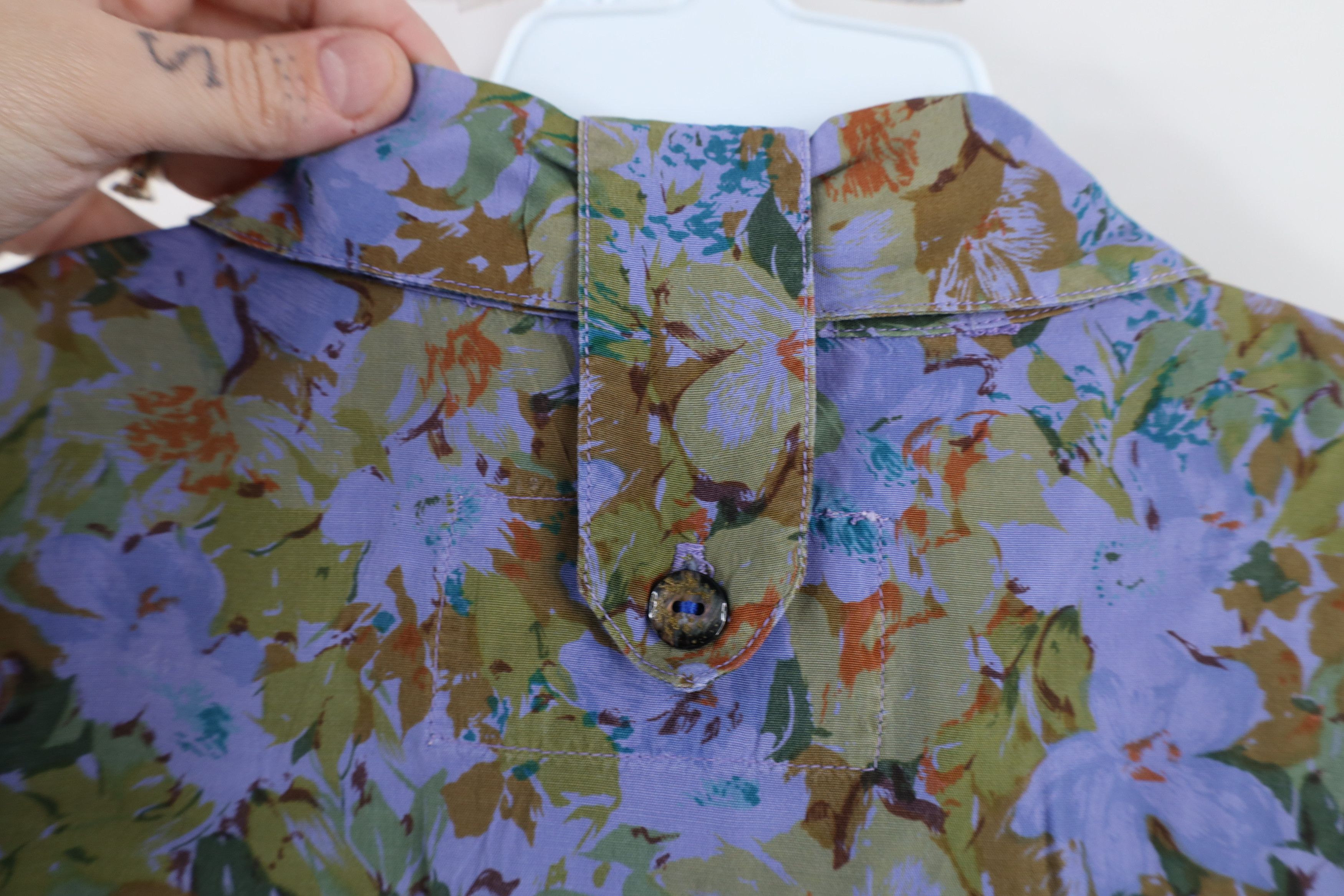 Vintage Vintage 90s Streetwear Short Sleeve Collared Button Shirt Size US XL / EU 56 / 4 - 10 Thumbnail