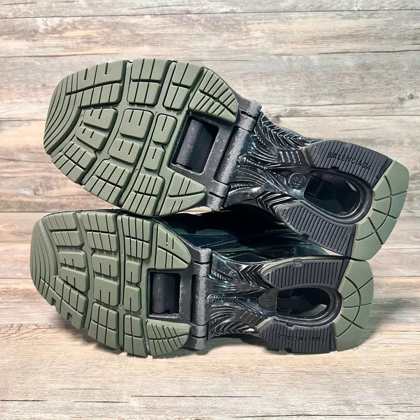 Balenciaga Balenciaga Xpander 42 EU Black-Green & Brown-Green Near Mint Size US 9 / EU 42 - 6 Thumbnail
