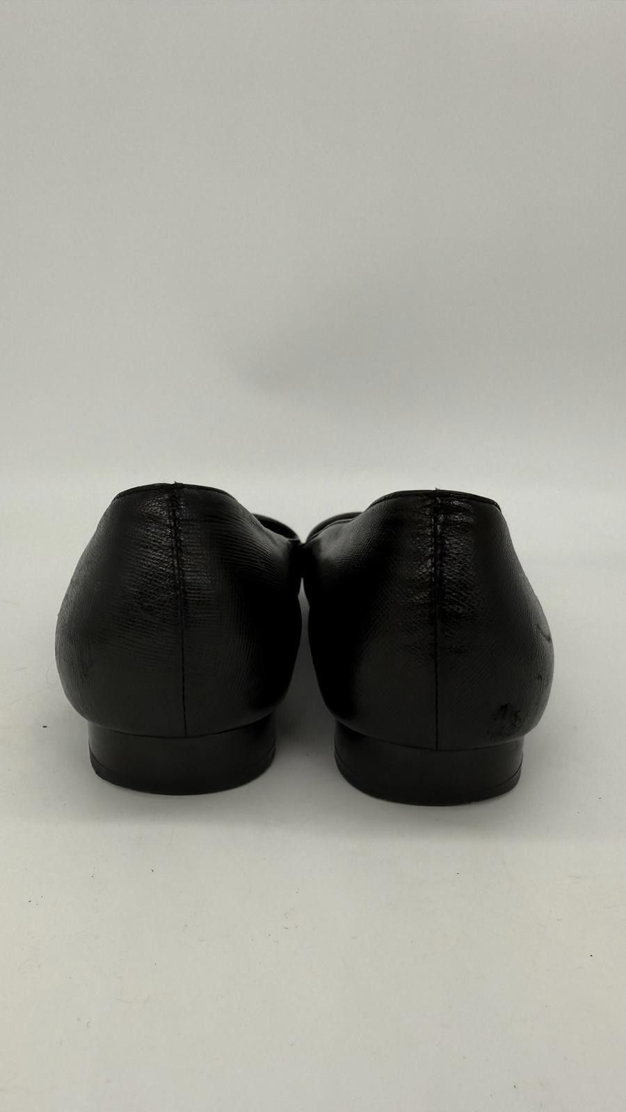Salvatore Ferragamo Ferragamo Black Leather Flats Loafers Sz 9 Italy Size US 9 / IT 39 - 3 Thumbnail