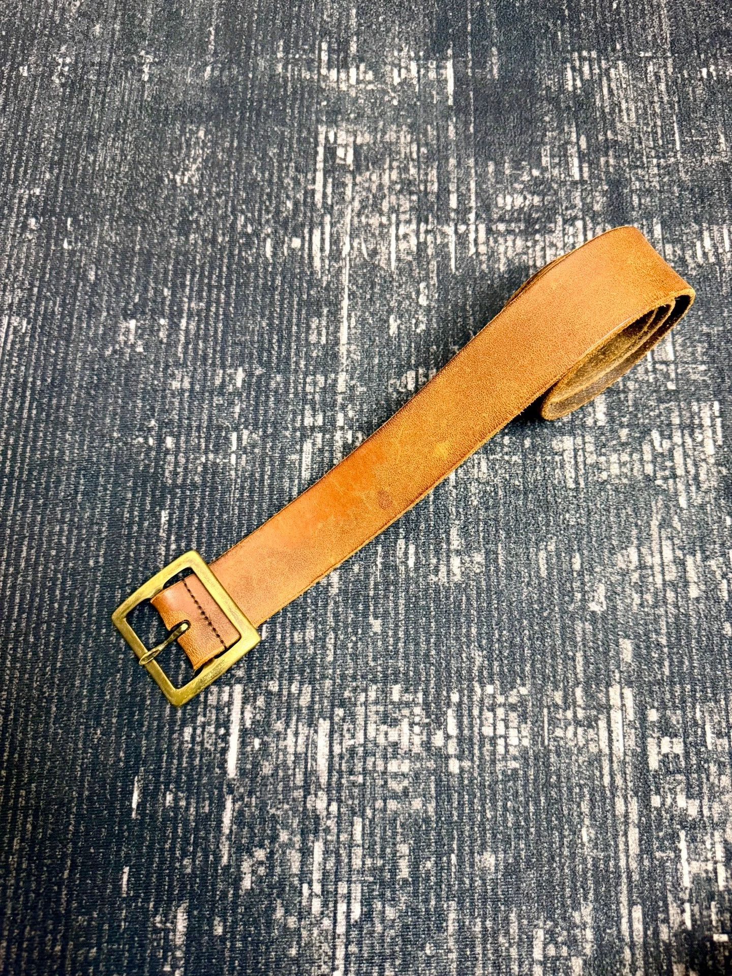 Saint Laurent Paris Saint Laurent Cowhide Belt with Gold Square Buckle Size ONE SIZE - 3 Thumbnail