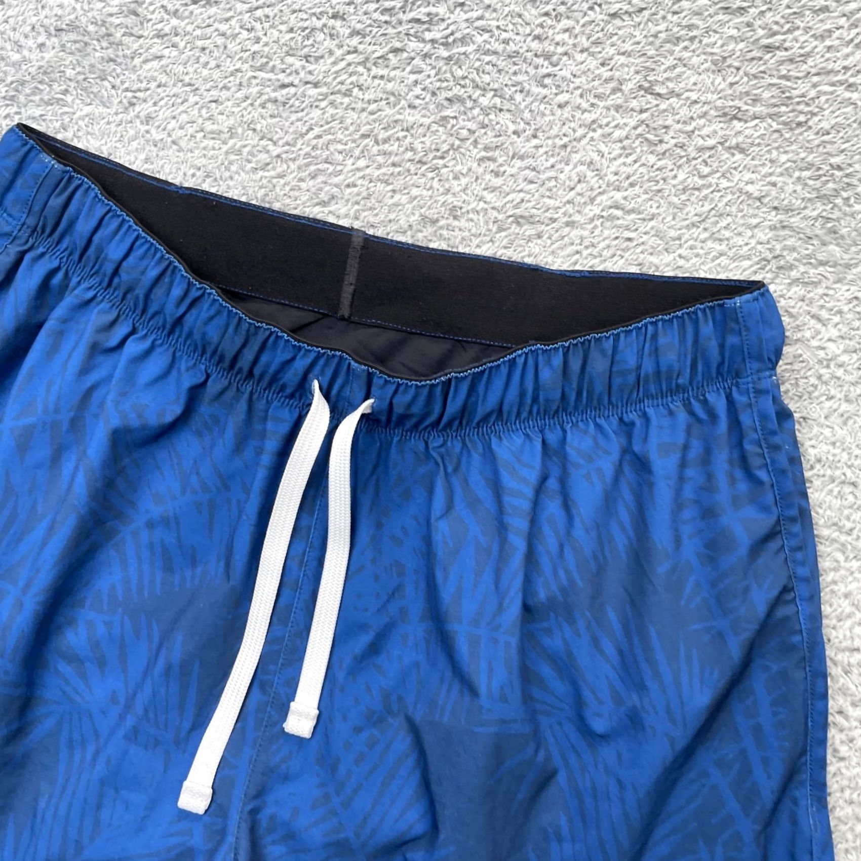 Chubbies Chubbies Mens Medium Blue Trunks Floral Drawstring Breathable Beach Tropical Size US 31 - 5 Thumbnail