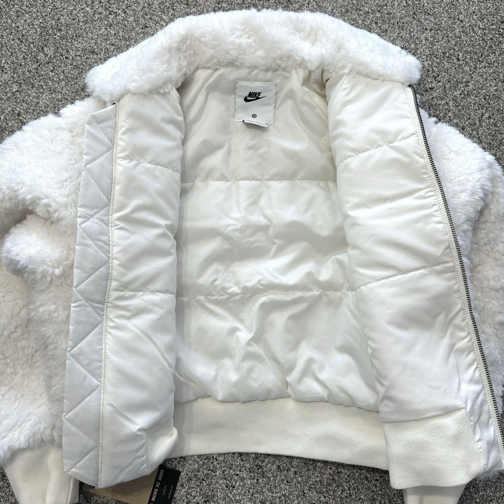 Nike Nike Sportswear Essential Jacket Womens M White Short Sleeve? Size M / US 6-8 / IT 42-44 - 4 Thumbnail