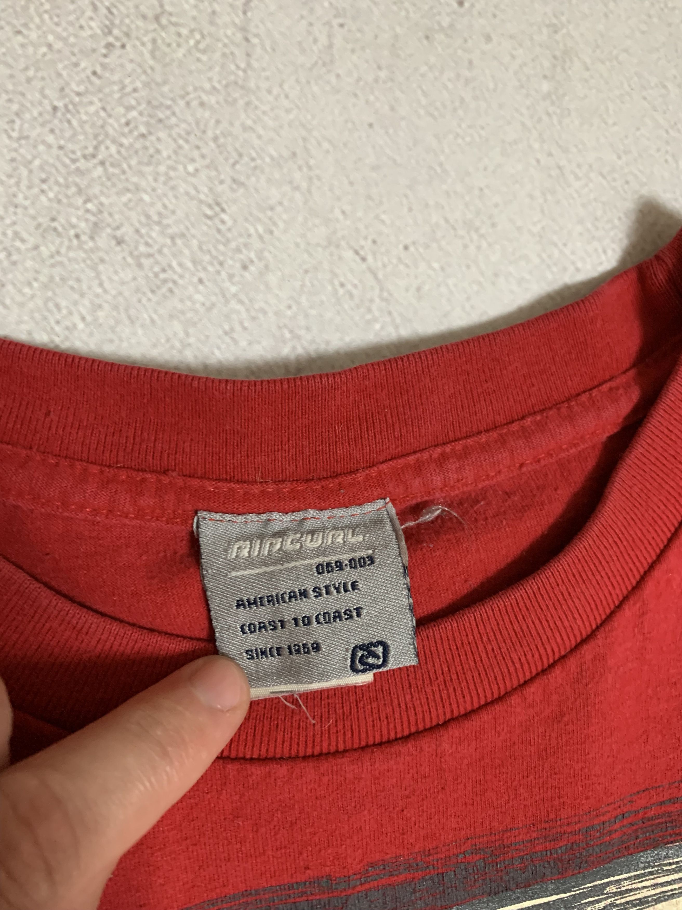 Rip Curl × Vintage Vintage Rip Curl T Shirt Tee Baggy Crazy Big Logo Y2K 90s Size US XL / EU 56 / 4 - 8 Thumbnail