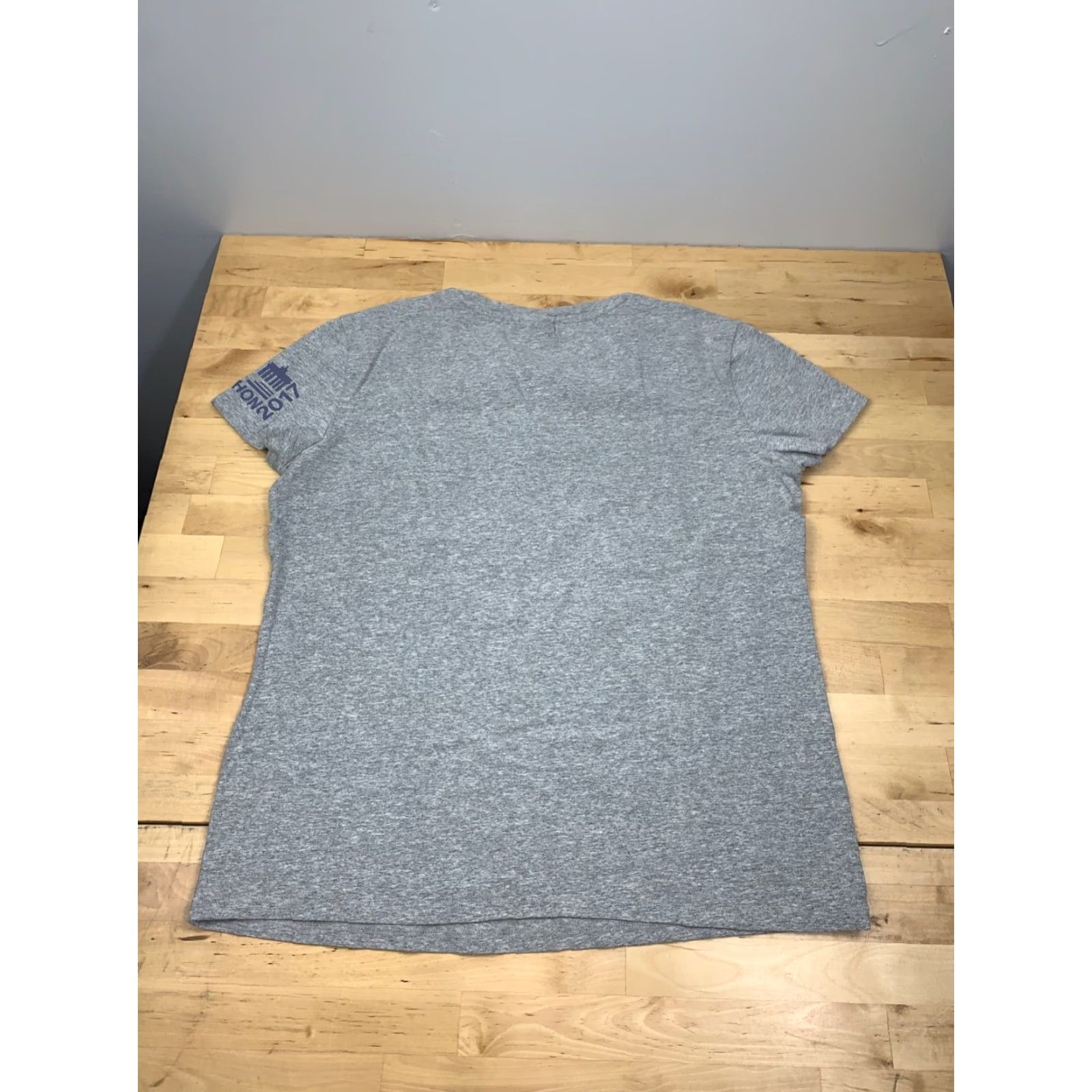 Adidas Adidas T-Shirt Womens Gray 2017 BMW Berlin Marathon Short Sleeve L Size L / US 10 / IT 46 - 3 Thumbnail