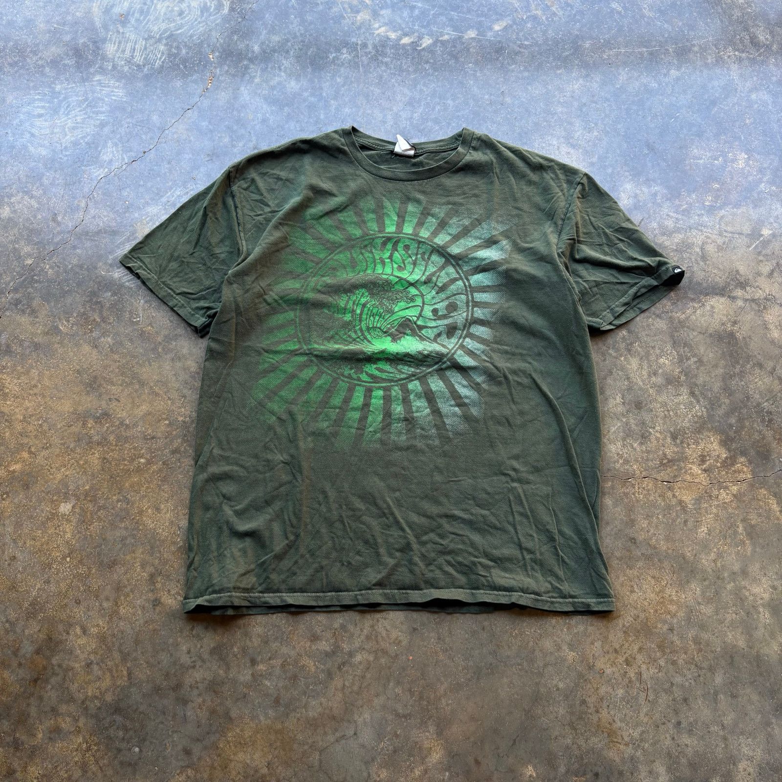 Quiksilver Vintage Y2K Essential Quiksilver Graphic T-shirt Size US XXL / EU 58 / 5 - 1 Thumbnail