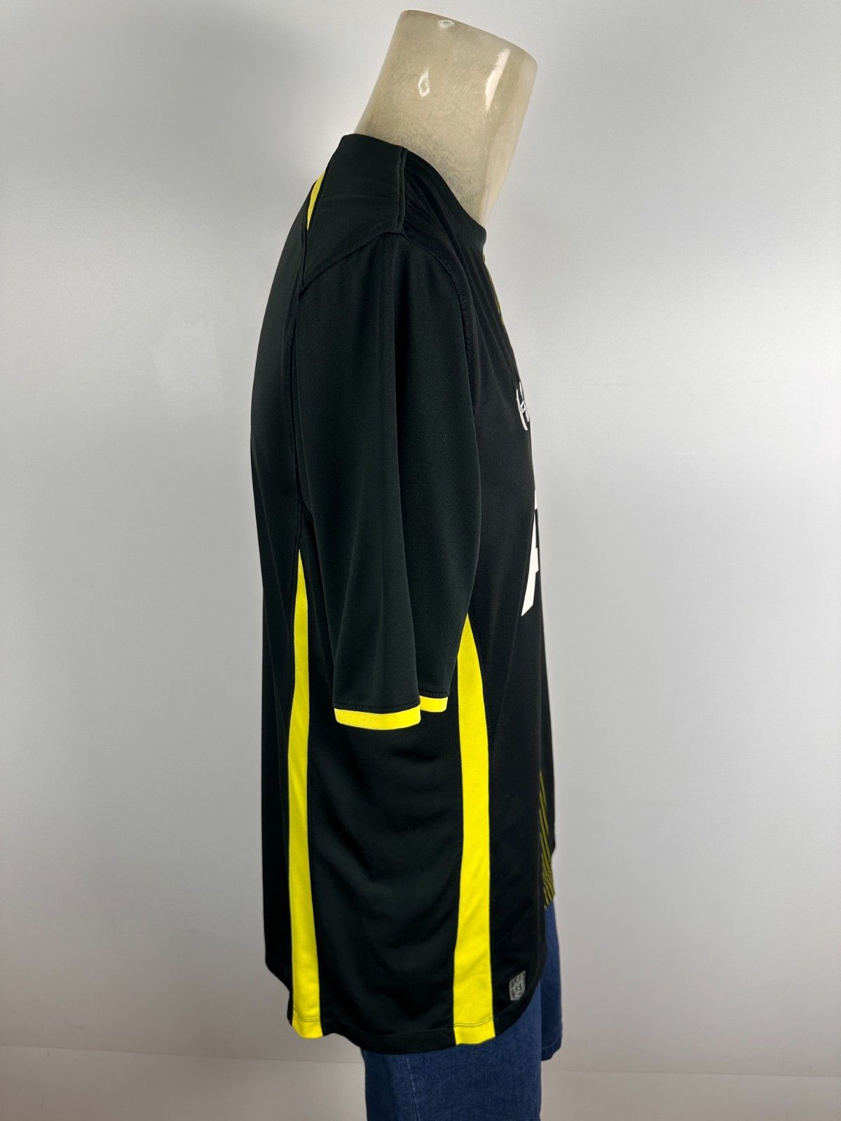 Under Armour Tottenham 2014 Football Shirt Soccer Jersey Under Armour XL Size US XL / EU 56 / 4 - 10 Thumbnail