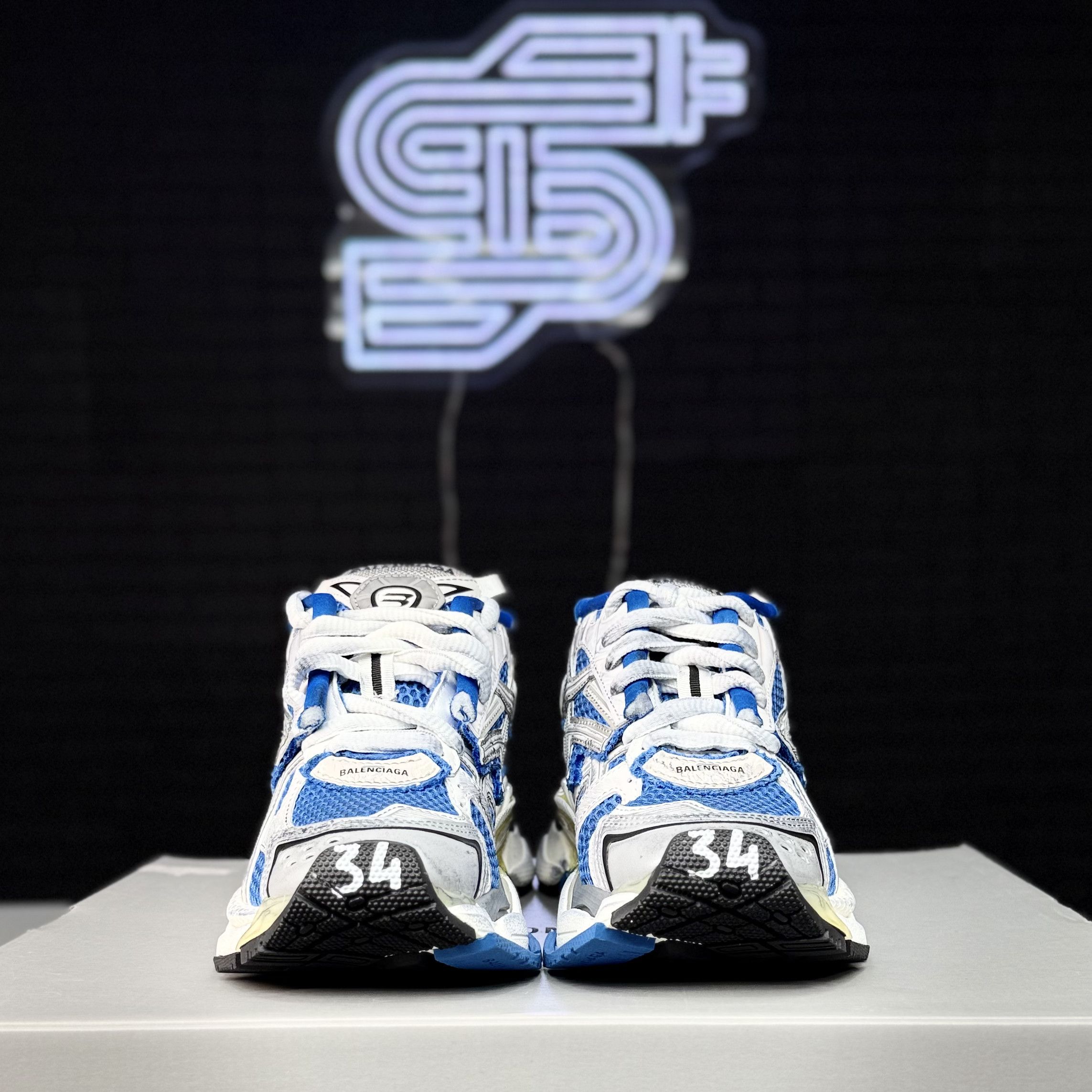 Balenciaga Balenciaga Runner Blue/White Size US 4 / IT 34 - 5 Thumbnail