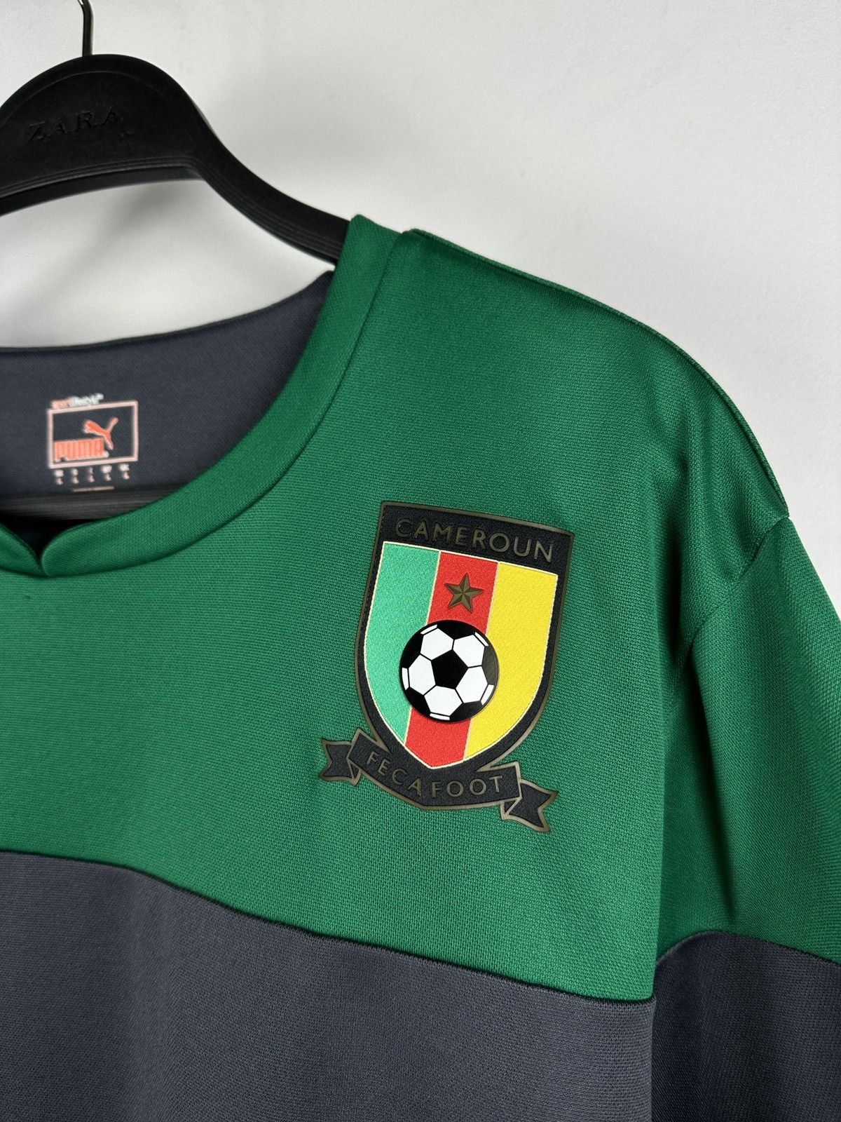 Puma Puma Away Cameroun Soccer Jersey Size US L / EU 52-54 / 3 - 12 Thumbnail