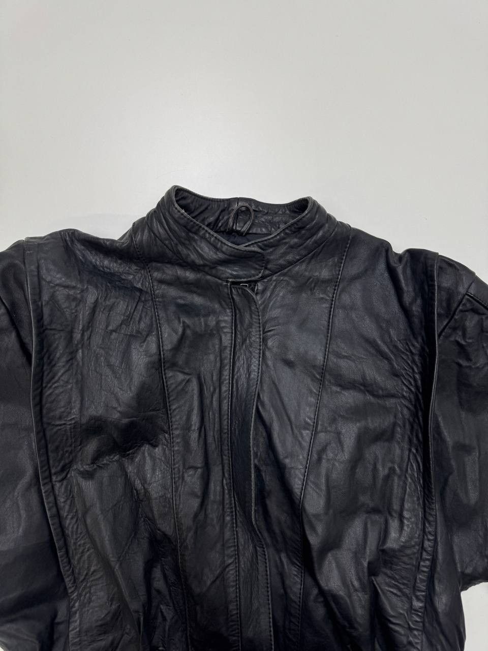 Vera Pelle vintage leather jacket for women 90s Size M / US 6-8 / IT 42-44 - 3 Thumbnail