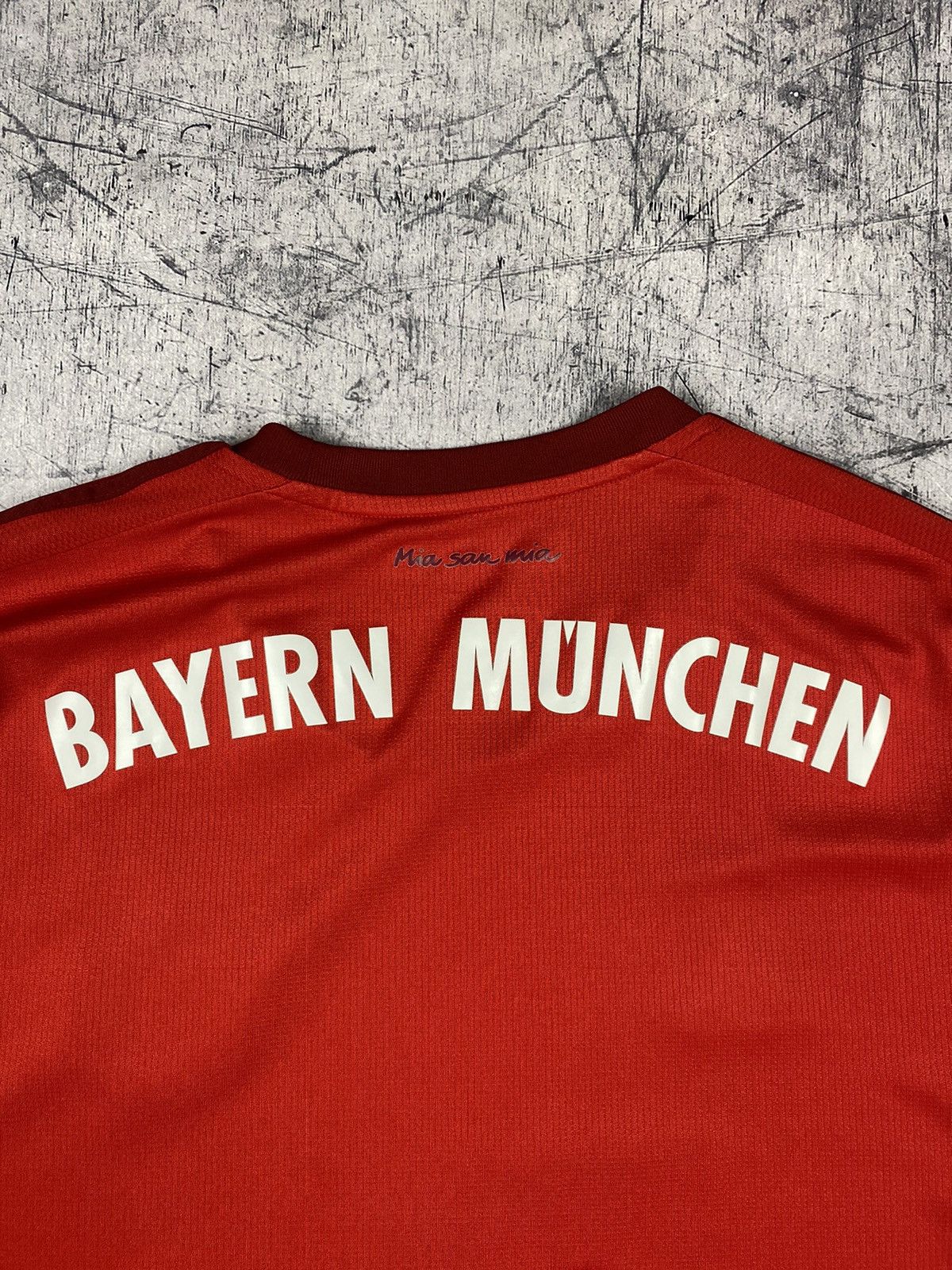 Adidas Adidas Bayern Munchen Soccer Jersey Football Tee Shirt Size US L / EU 52-54 / 3 - 11 Thumbnail