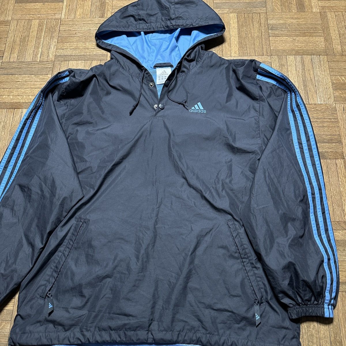 Vintage Vintage Adidas windbreaker Size US M / EU 48-50 / 2 - 3 Thumbnail