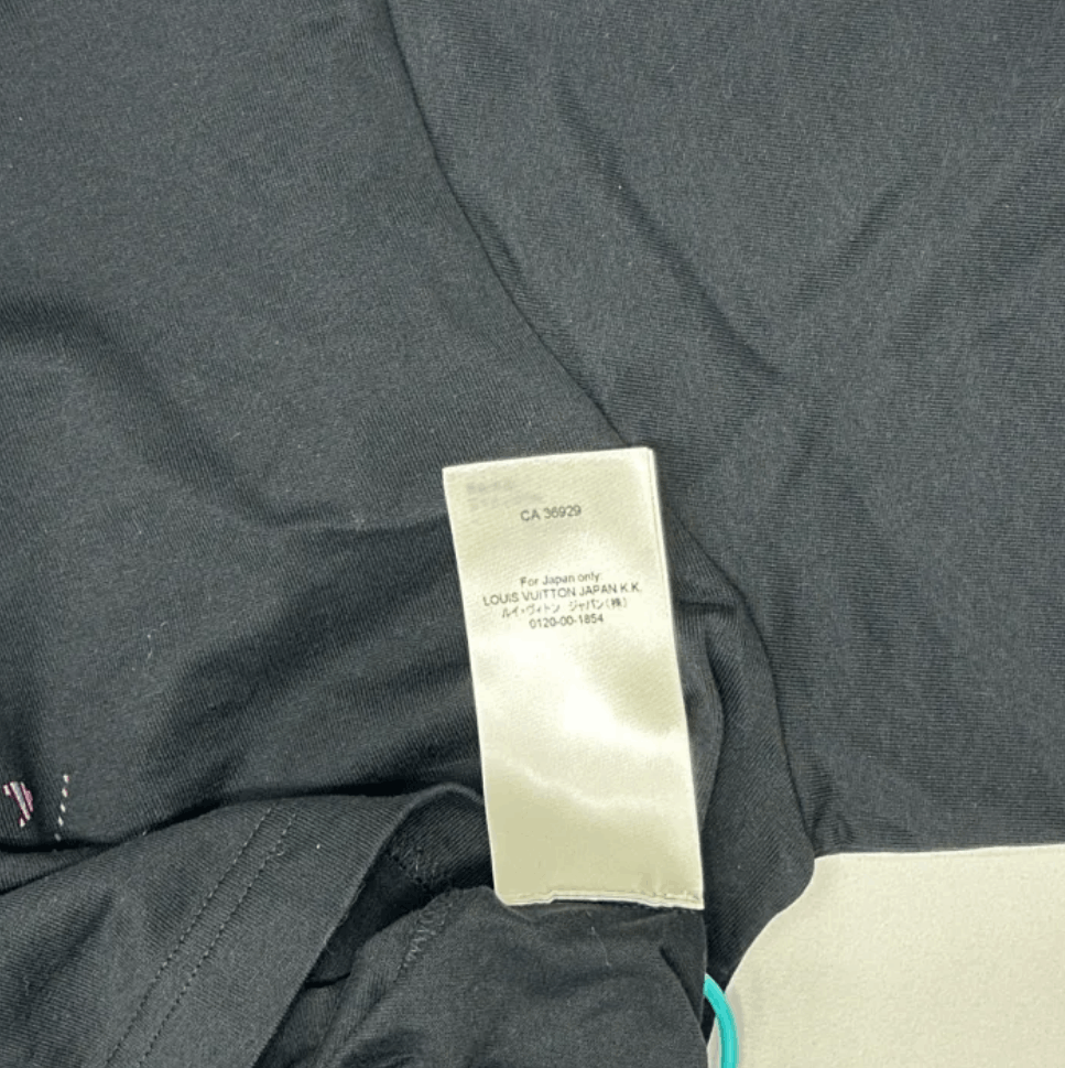 Louis Vuitton Louis Vuitton crew neck short sleeve Size US XL / EU 56 / 4 - 3 Thumbnail