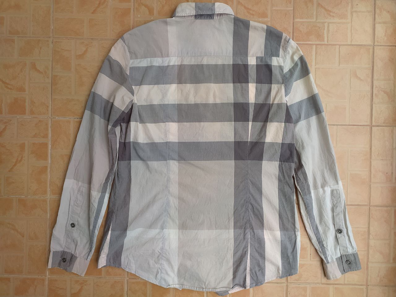 Burberry BURBERRY BRIT CHECKED BROWN SHIRT SIZE Size US S / EU 44-46 / 1 - 4 Thumbnail