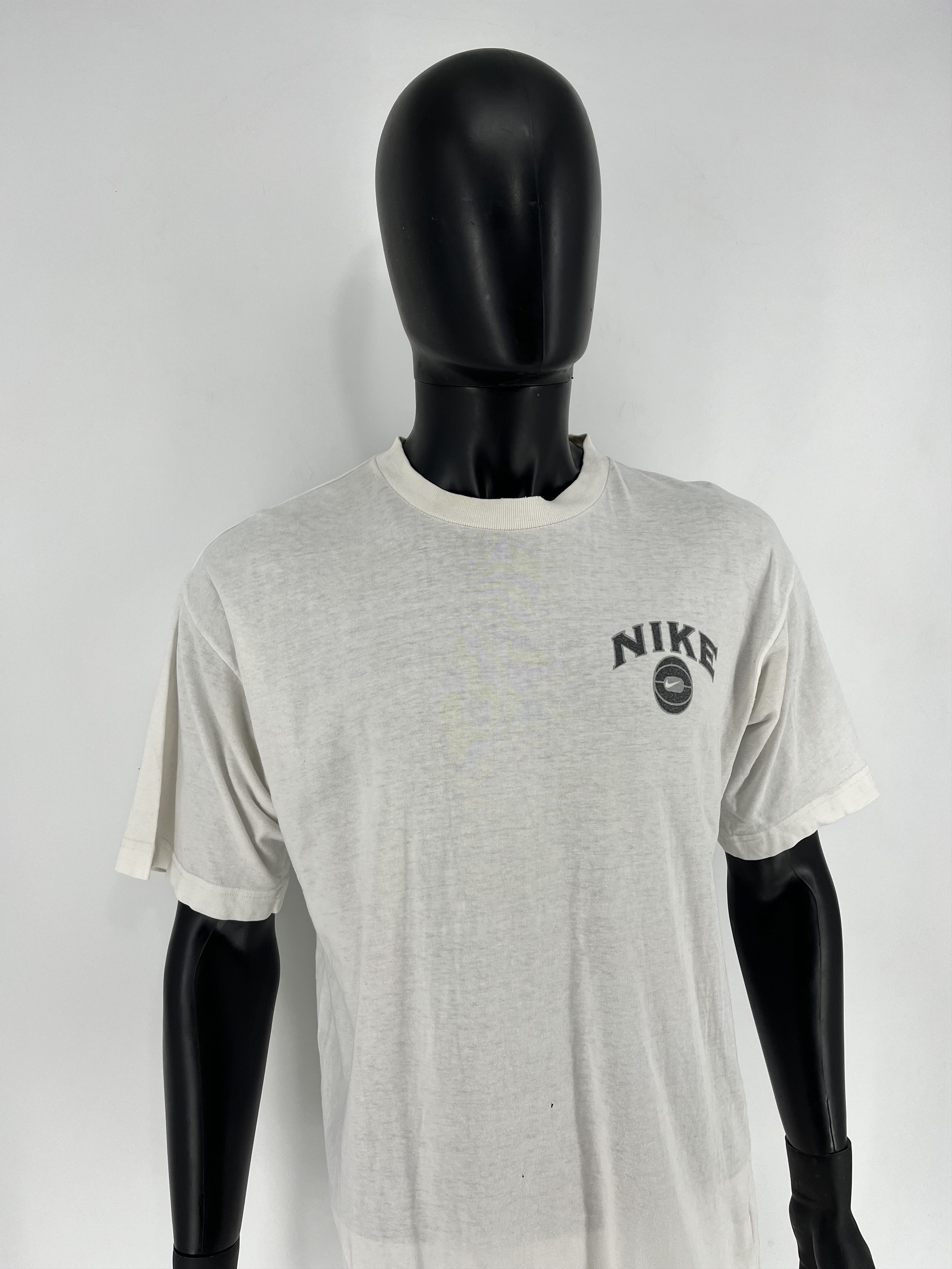 Other Vintage 90s Nike Basketball T-Shirt Big Swoosh Logo Y2K Size US L / EU 52-54 / 3 - 4 Thumbnail
