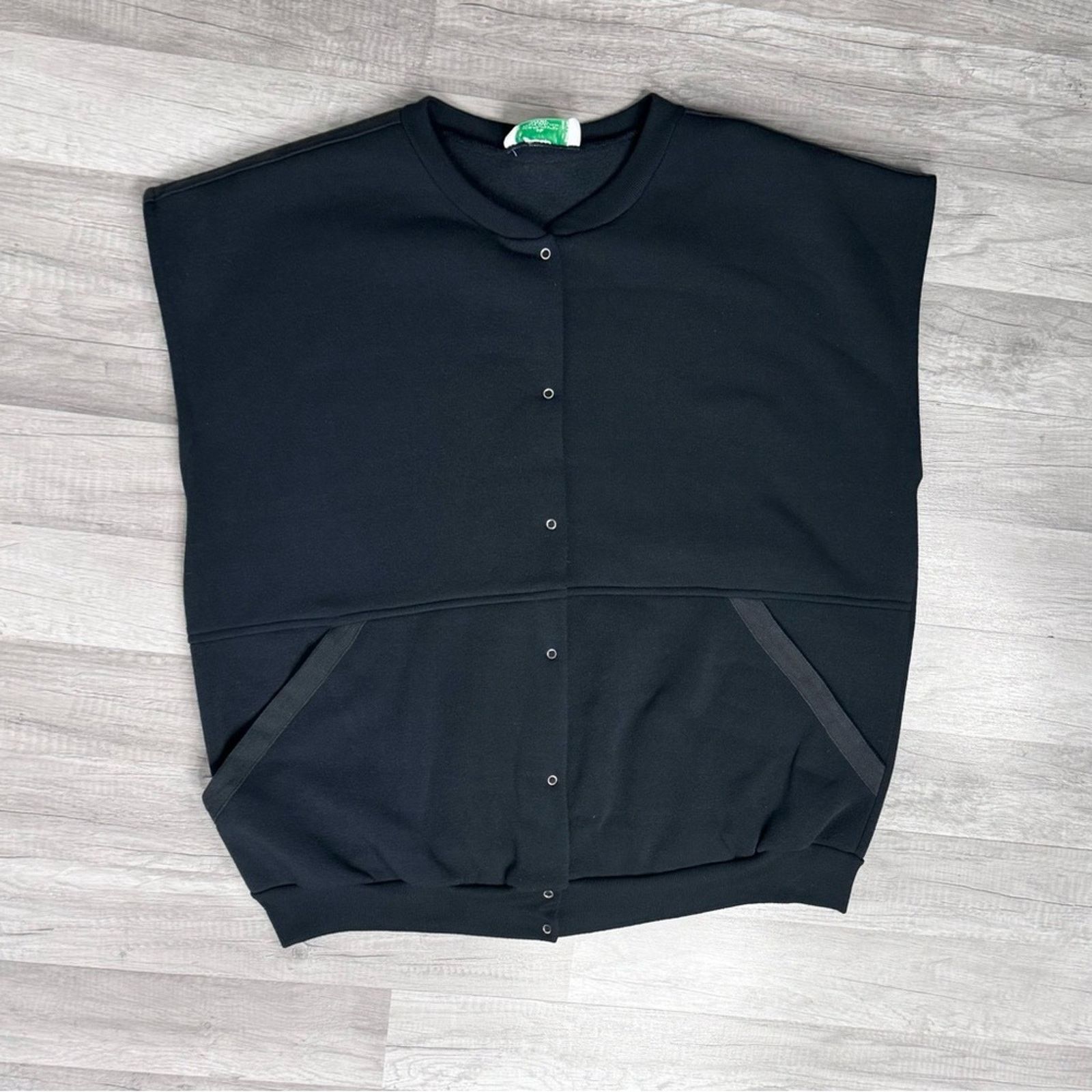 Vintage Vintage Black Snap Button Sweatshirt Vest Pockets Plus Size Size 3XL / US 20-22 - 1 Thumbnail