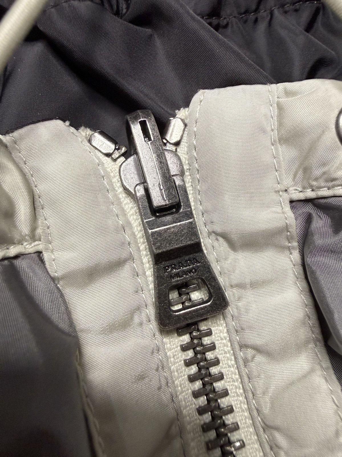 Prada Prada S/S 11 Reversible Nylon Highneck Jacket Size XS / US 0-2 / IT 36-38 - 7 Thumbnail