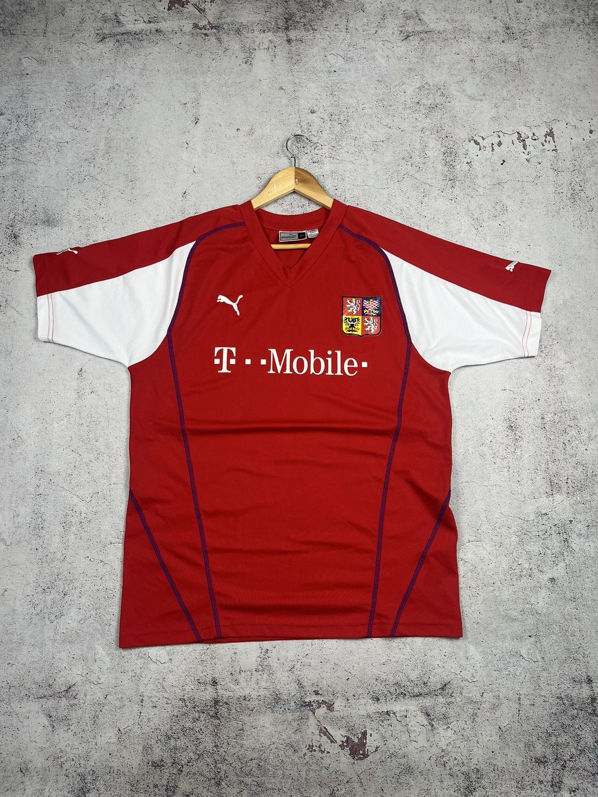 Vintage PUMA CZECH REPUBLIC 2004/2005 HOME SOCCER JERSEY VINTAGE XL Size US XL / EU 56 / 4 - 1 Thumbnail