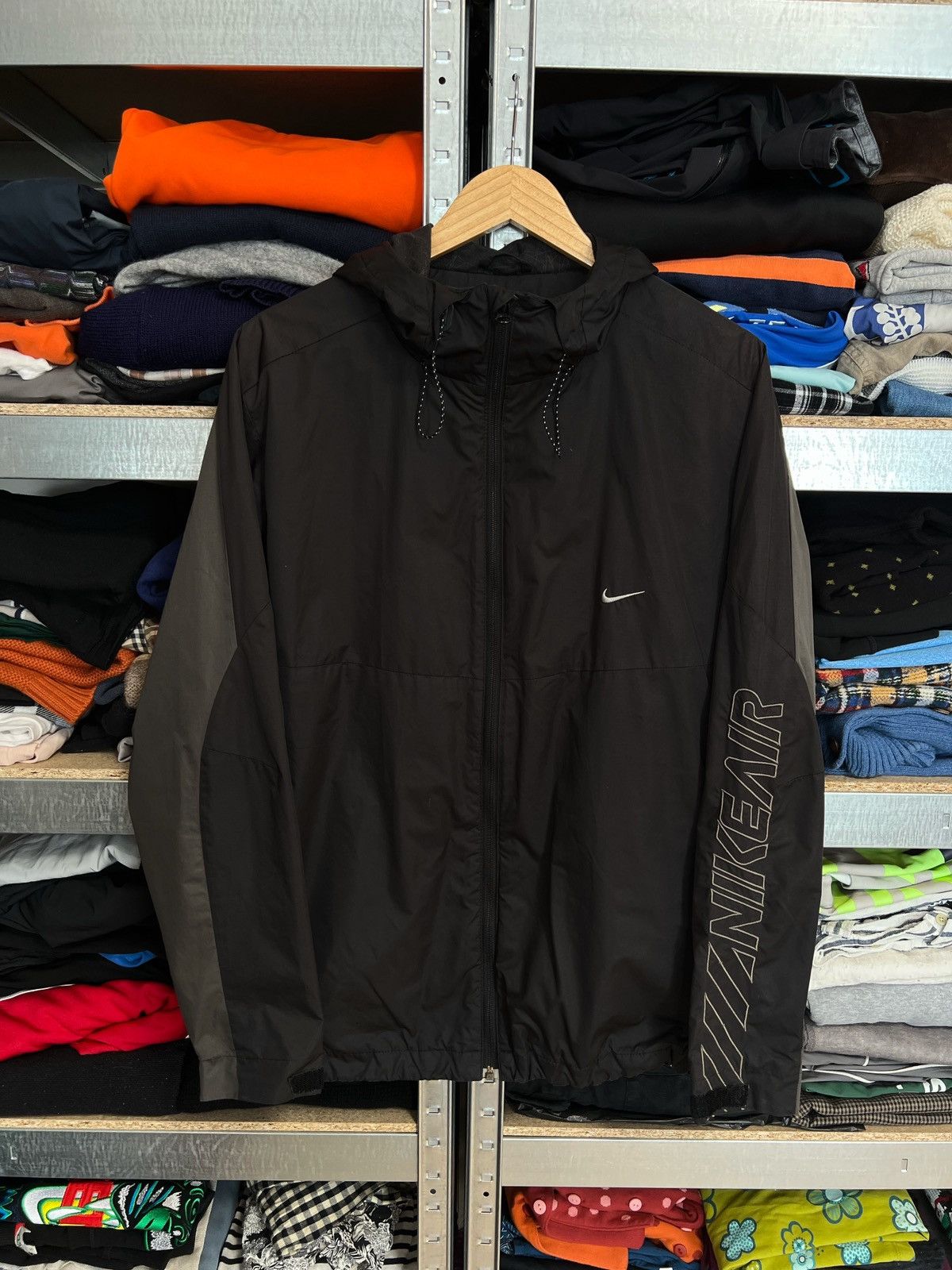 Nike × Vintage Nike Air Vintage Nylon Track Jacket Windbreaker Swoosh Sz L Size US L / EU 52-54 / 3 - 1 Thumbnail