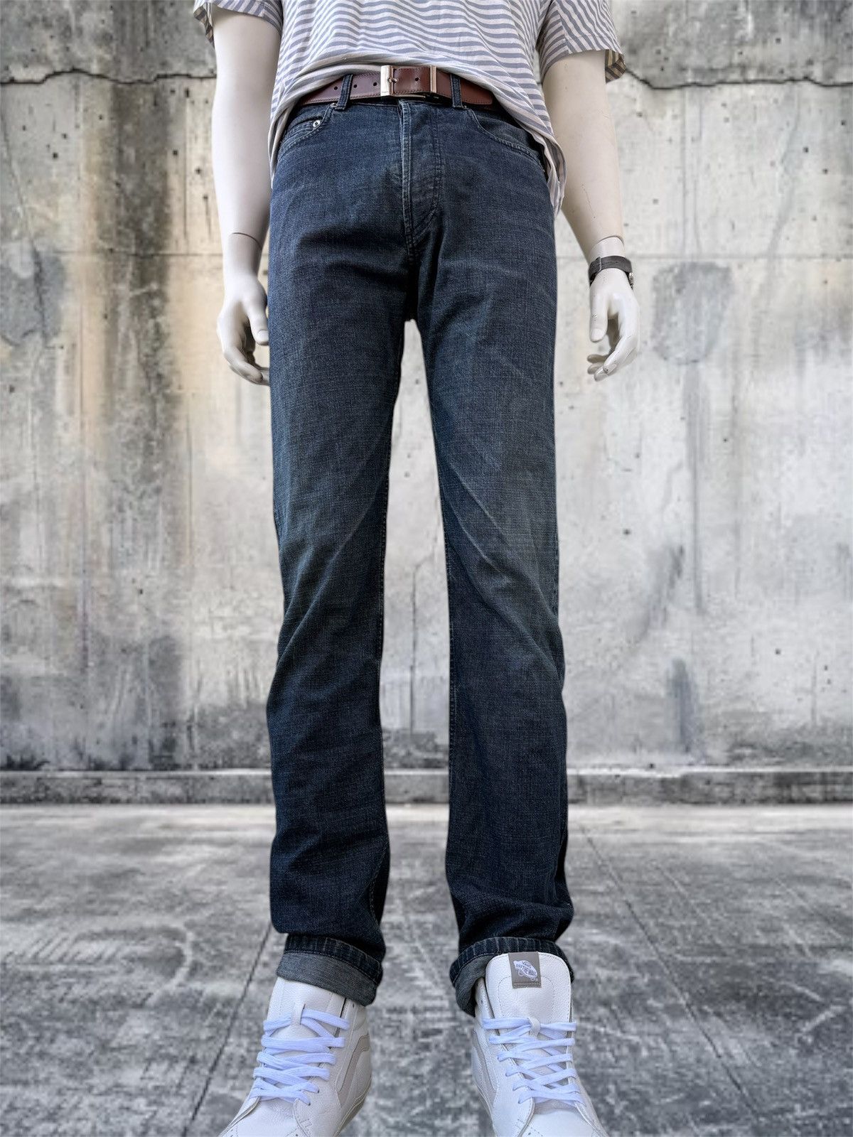 A.P.C. Straight Leg Well-Worn Fades Size US 29 - 3 Thumbnail