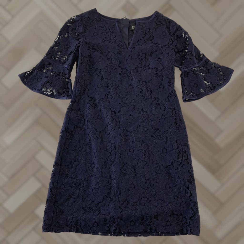 Adrianna Papell Adrianna Papell Lace 3/4 Sleeve Back Zip Dress Women's Size 2 Navy Blue Shirt Dress Womens 2 Navy Blue Size XS / US 0-2 / IT 36-38 - 1 Thumbnail