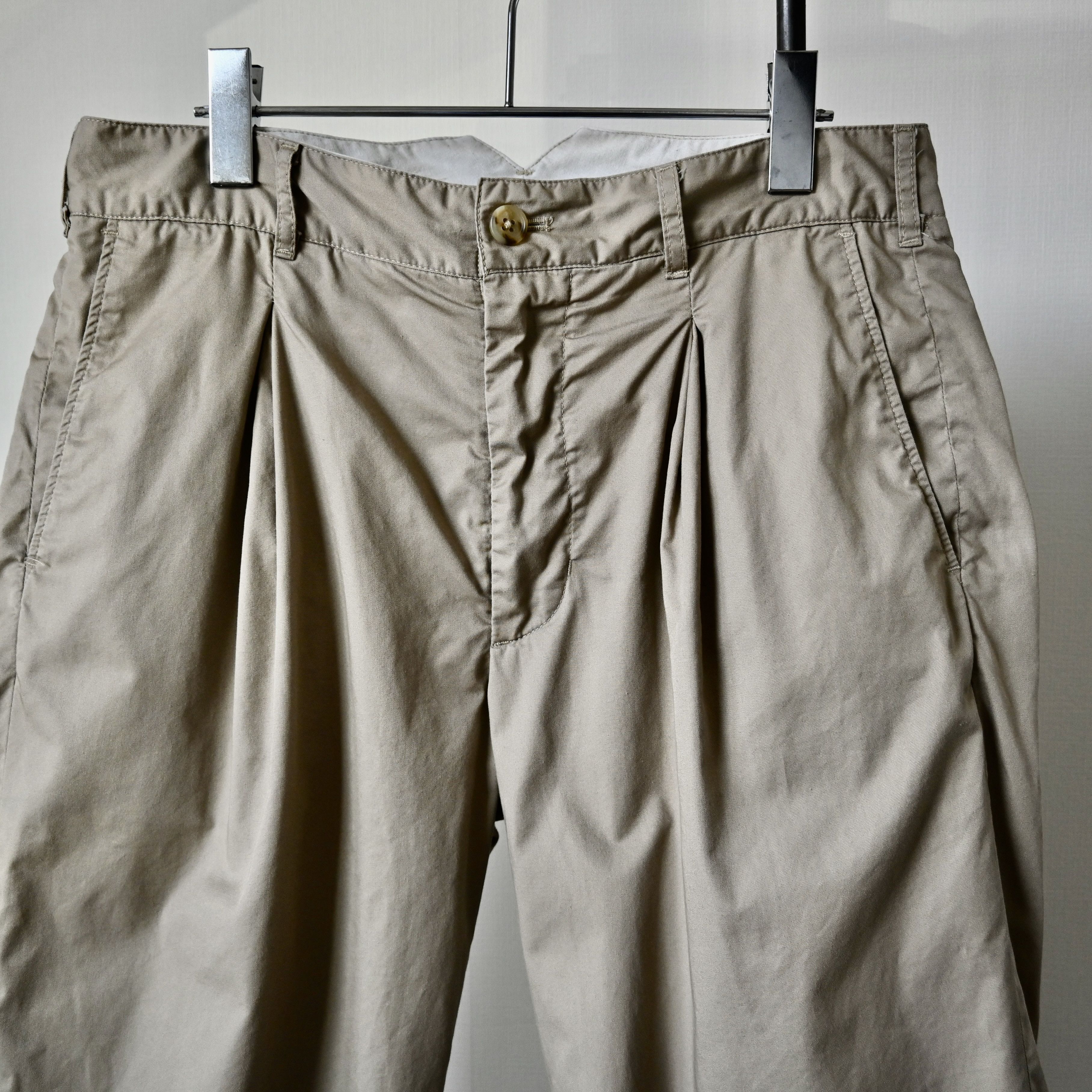 Engineered Garments Engineered Garments buckled back plus-four 3/4 twill shorts Size US 32 / EU 48 - 6 Thumbnail