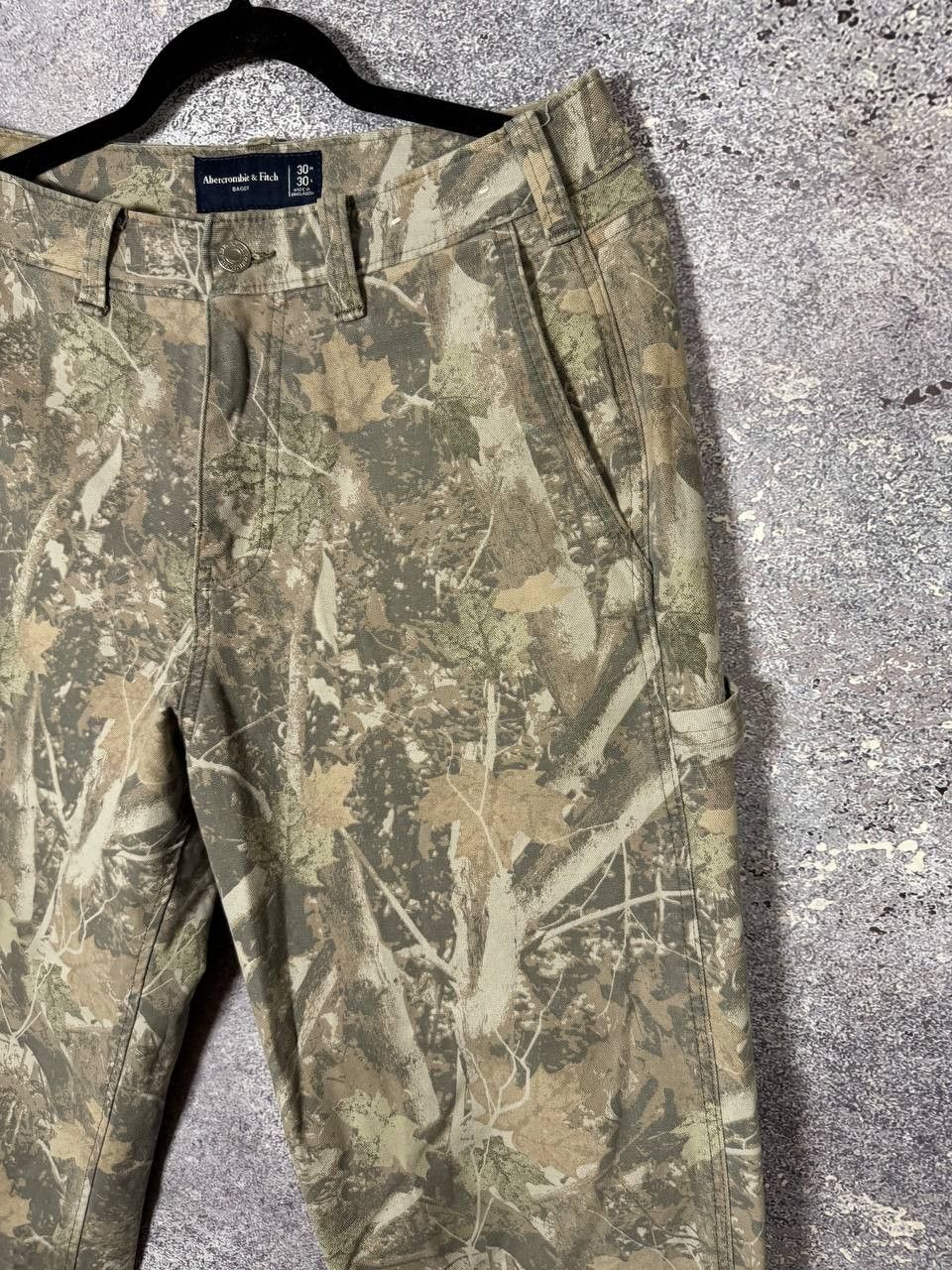 Abercrombie & Fitch × Realtree Abecrombie & Fitch Baggy Realtree Camo pants Size US 30 / EU 46 - 6 Thumbnail