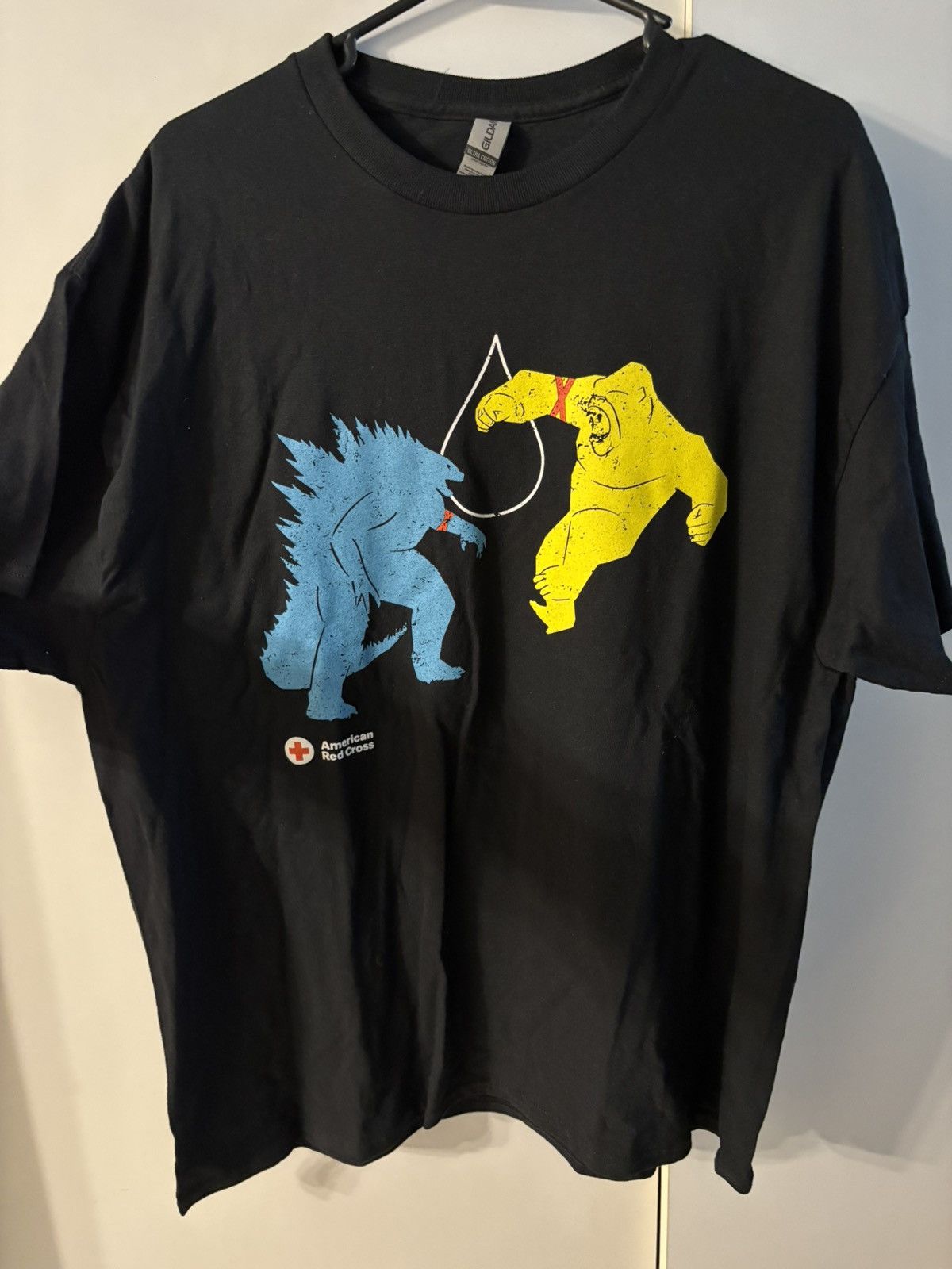 Vintage American Red Cross Godzilla X King Kong Tee Size US XL / EU 56 / 4 - 3 Thumbnail