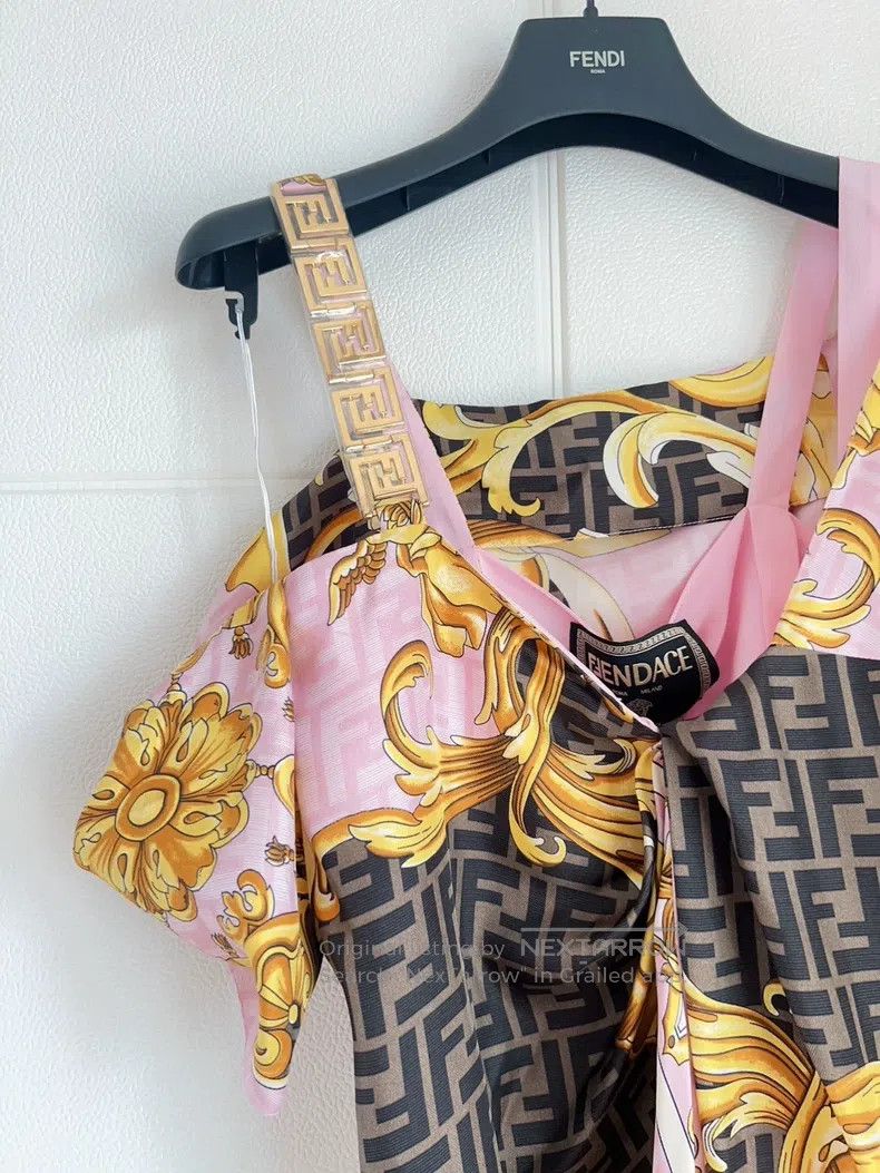 Fendi Fendi Exquisite Dress, 100% Mulberry Silk Size XS / US 0-2 / IT 36-38 - 6 Thumbnail